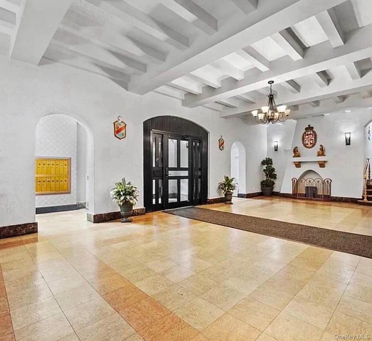 #3 photo, 37-21 80th Street, 뉴욕퀸즈 Jackson Heights , NY 11372