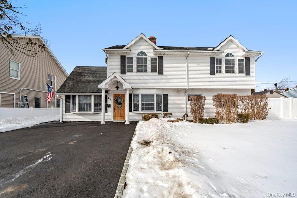 #2 photo, 33 Skylark Lane, Levittown , NY 11756