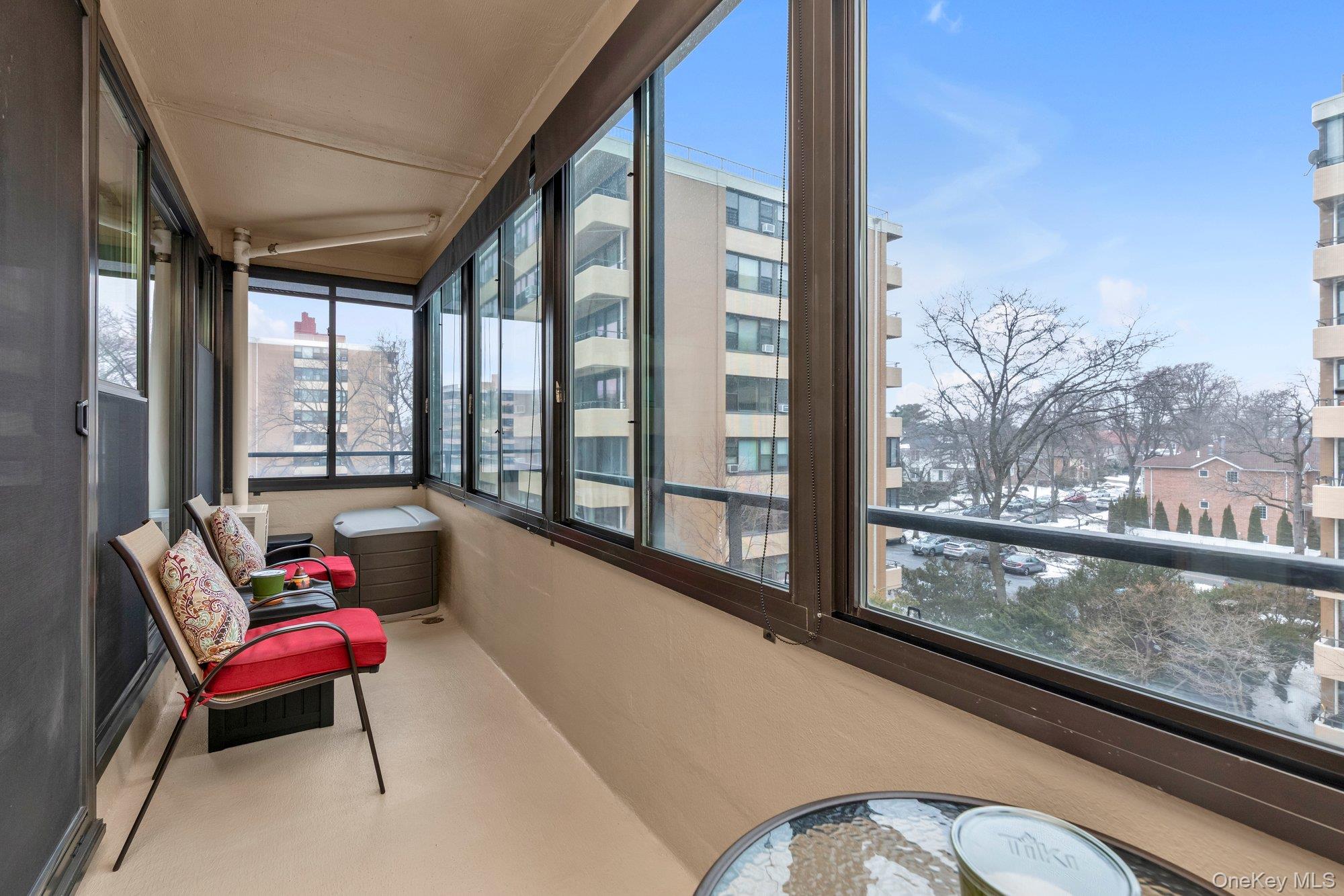 #12 photo, 162 20 9 Avenue, كوينز Beechhurst , NY 11357