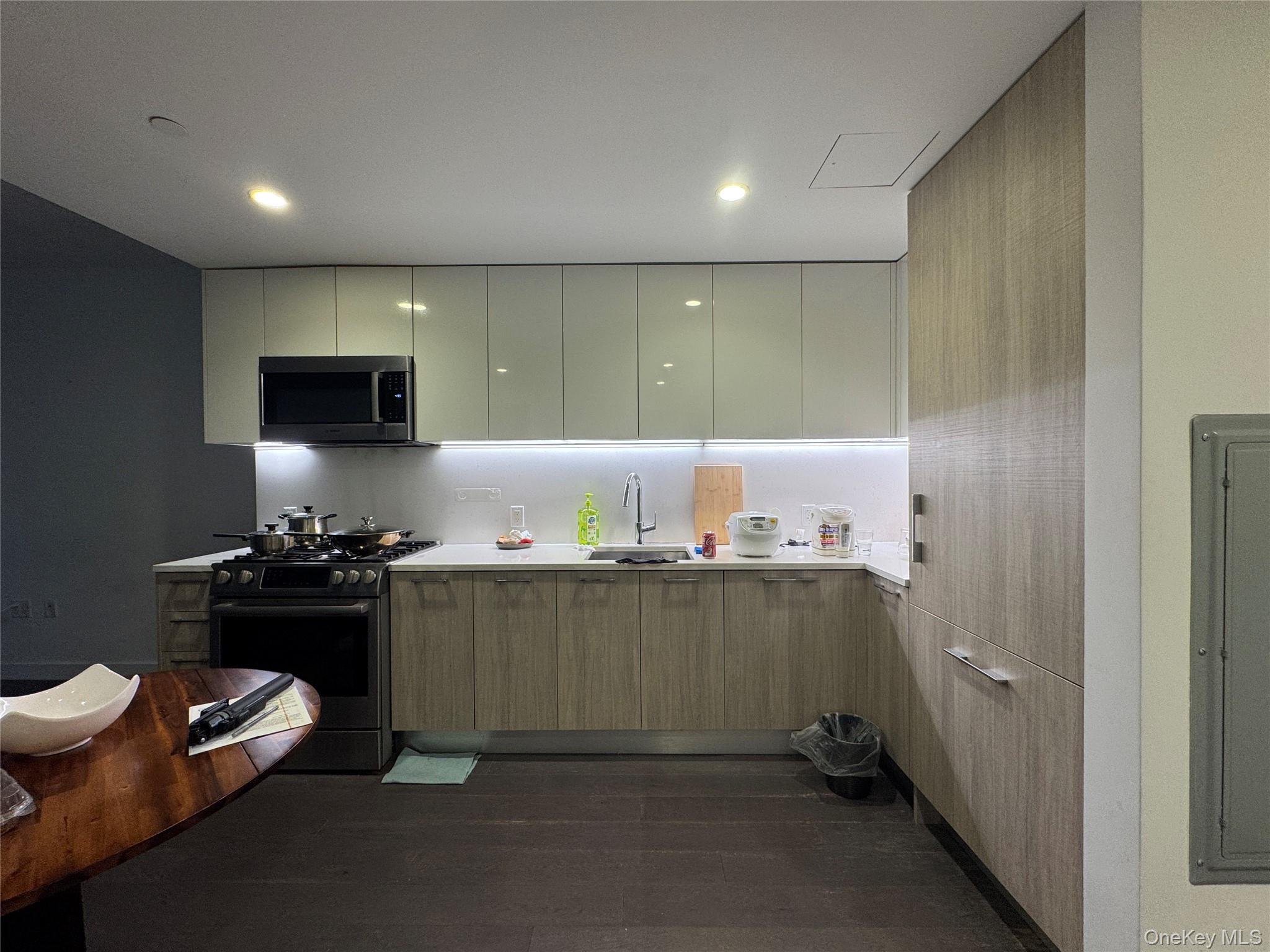 #2 photo, 13103 40th Road, Flushing , NY 11354