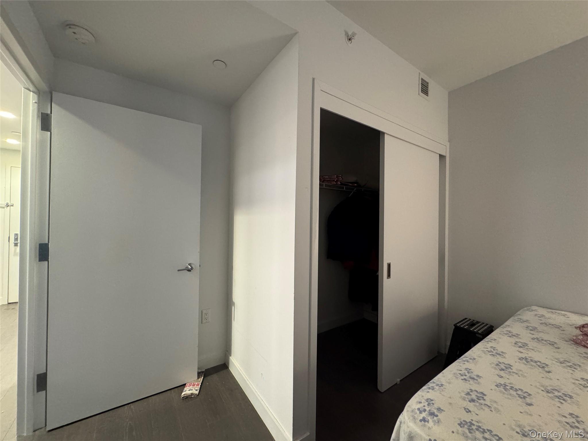 #8 photo, 13103 40th Road, Flushing , NY 11354