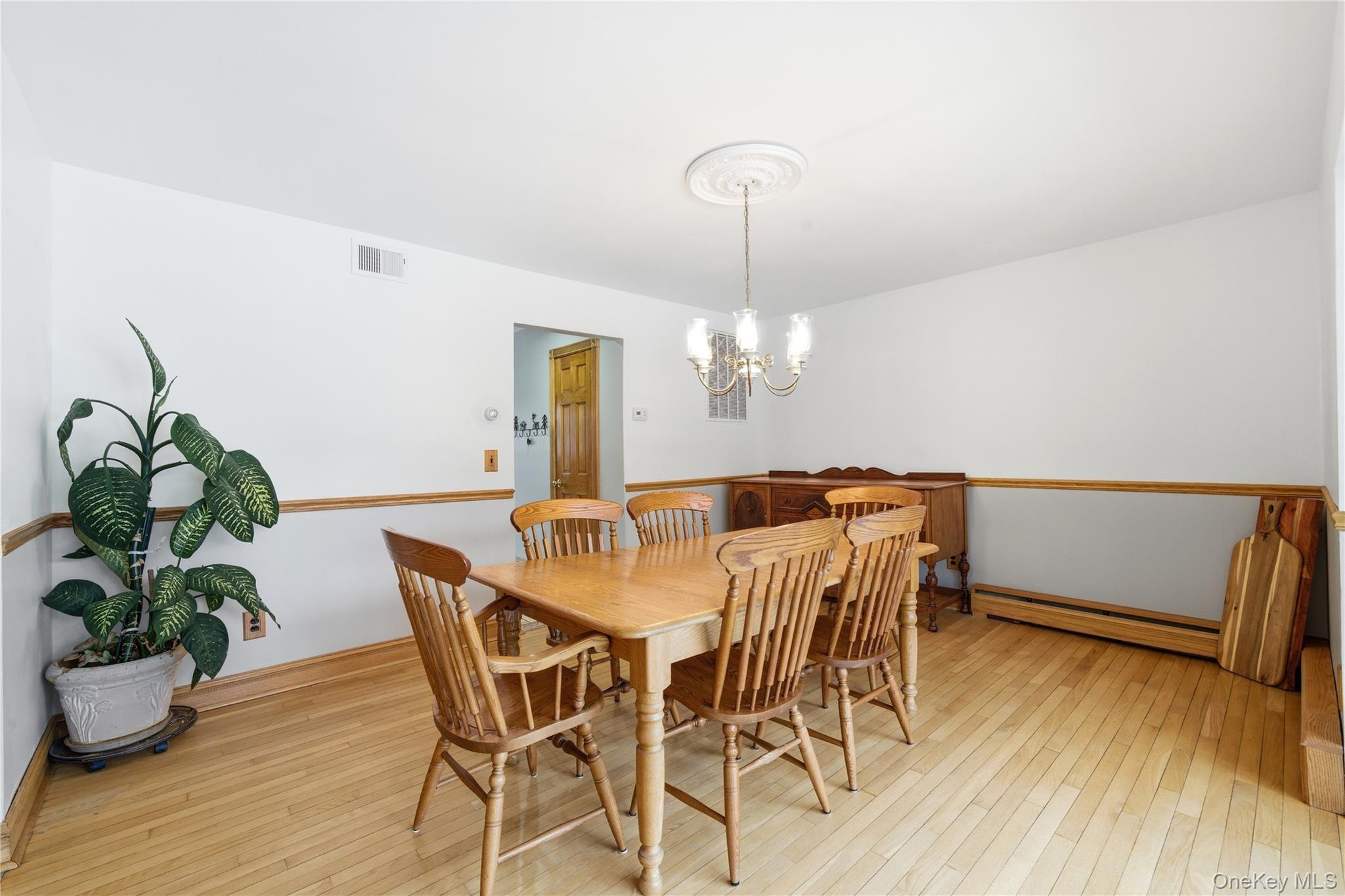 #11 photo, 15 Stacy Drive, سوفولك Port Jefferson Station , NY 11776