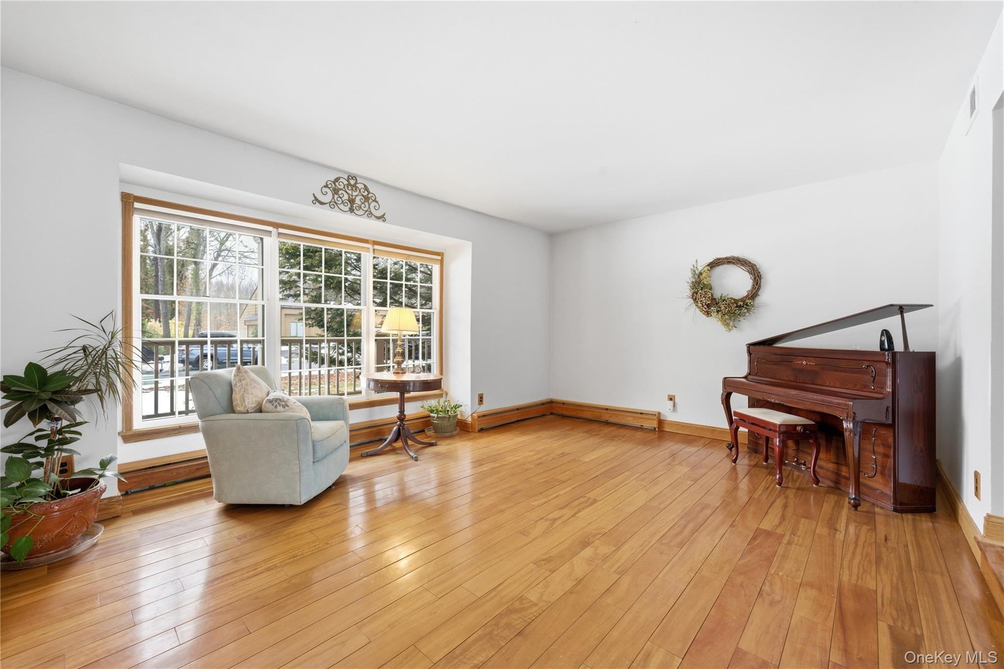 #19 photo, 15 Stacy Drive, سوفولك Port Jefferson Station , NY 11776