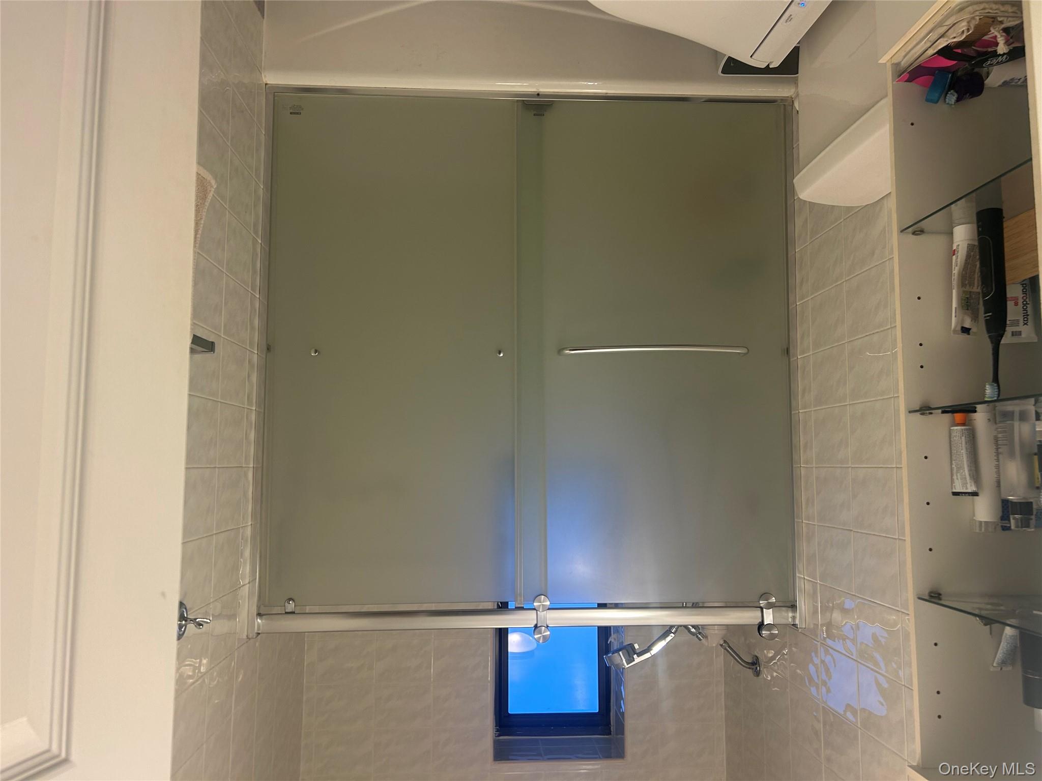 #17 photo, 25 W Broadway, Long Beach , NY 11561