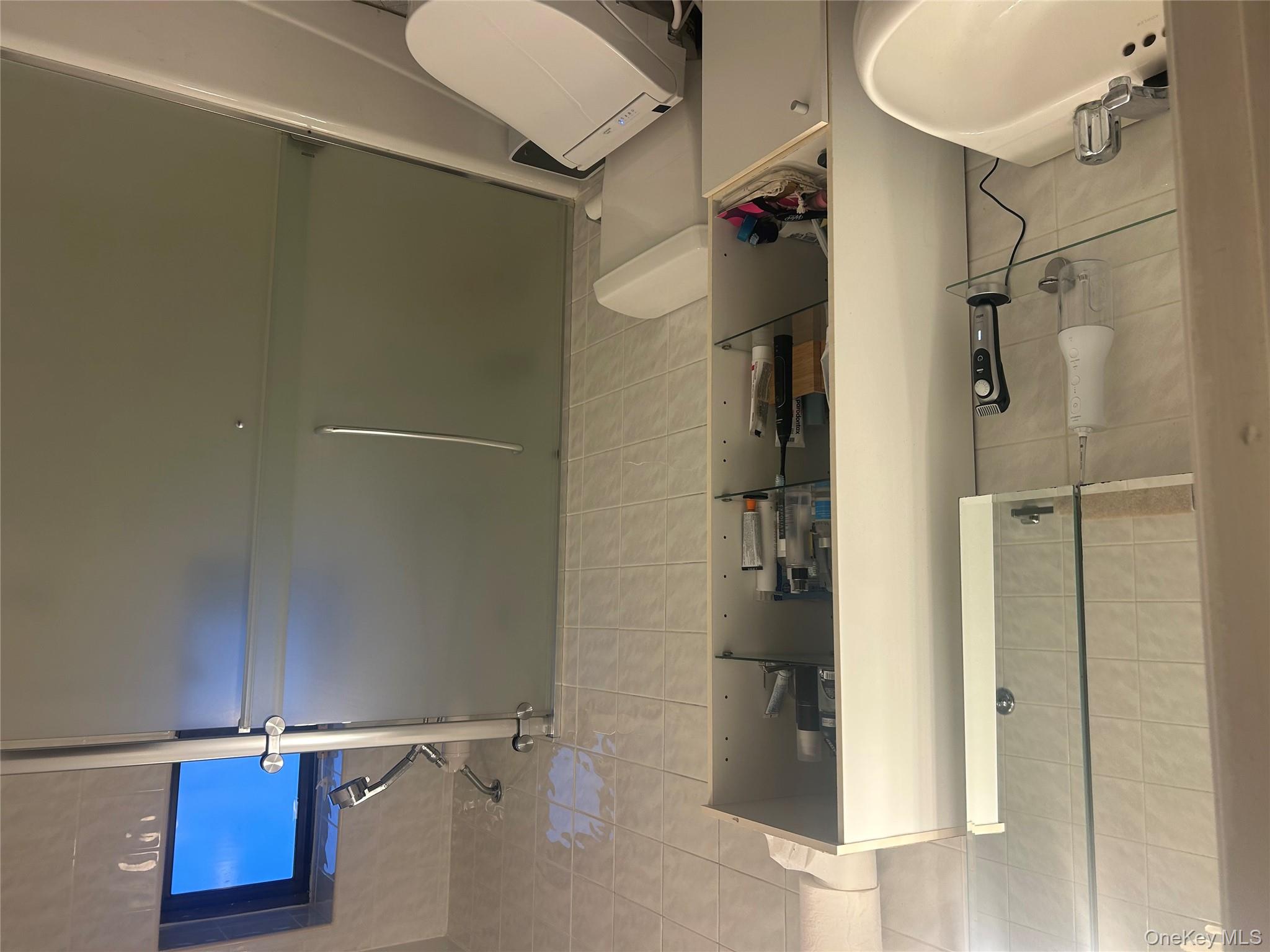 #18 photo, 25 W Broadway, Long Beach , NY 11561