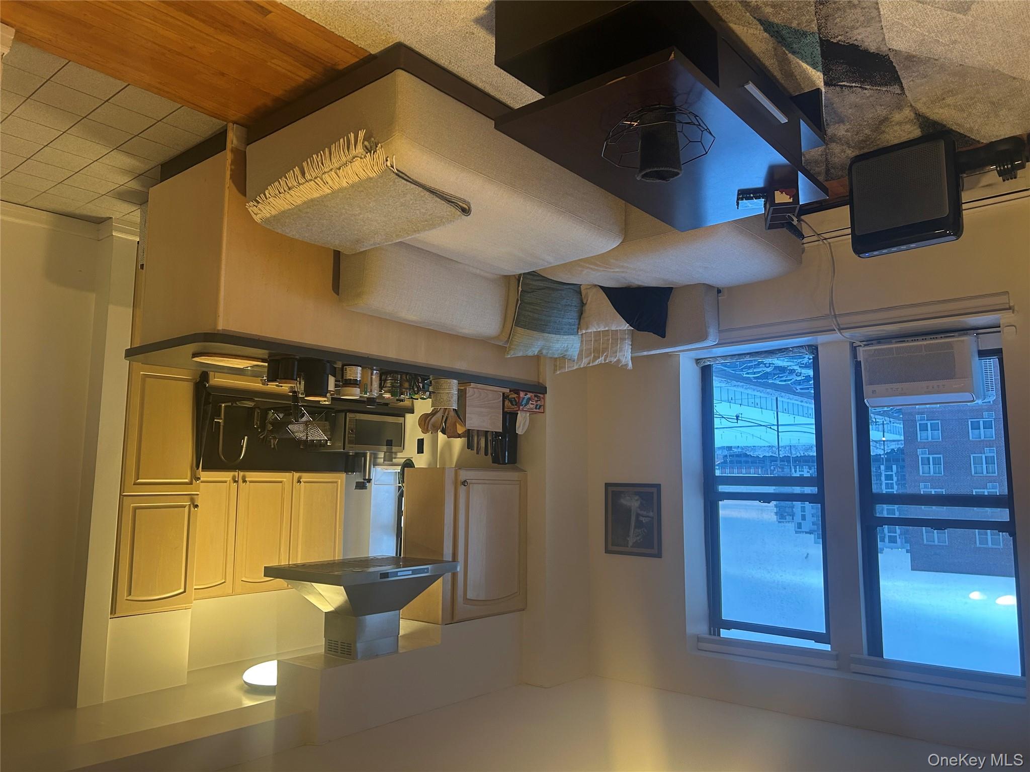 #3 photo, 25 W Broadway, Long Beach , NY 11561