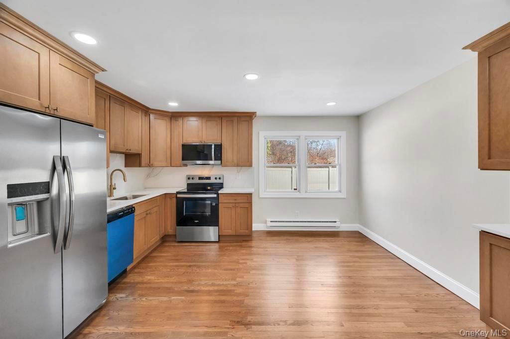 #11 photo, 2066 Lakeview Road, #A, 롱 아일랜드 Bellmore , NY 11710