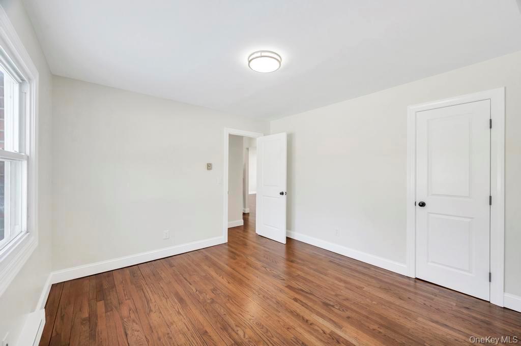 #24 photo, 2066 Lakeview Road, #A, 롱 아일랜드 Bellmore , NY 11710