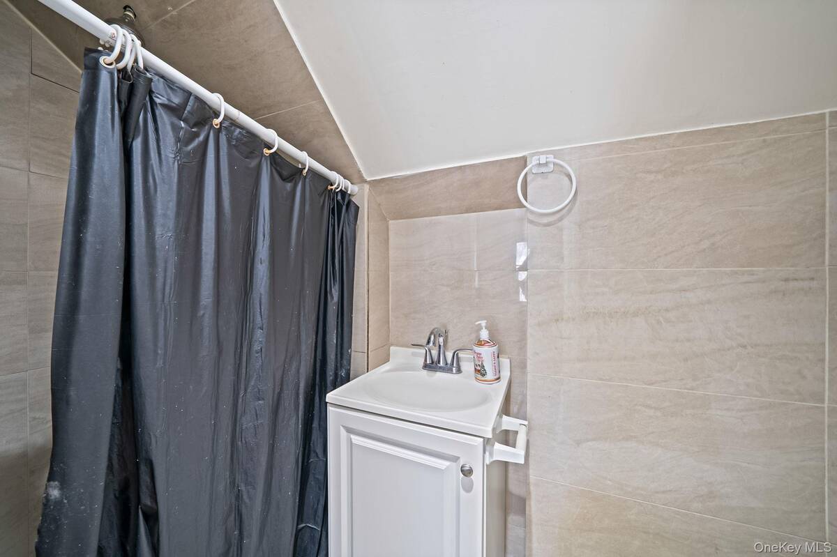 #16 photo, 44 Nassau Parkway, Hempstead , NY 11550