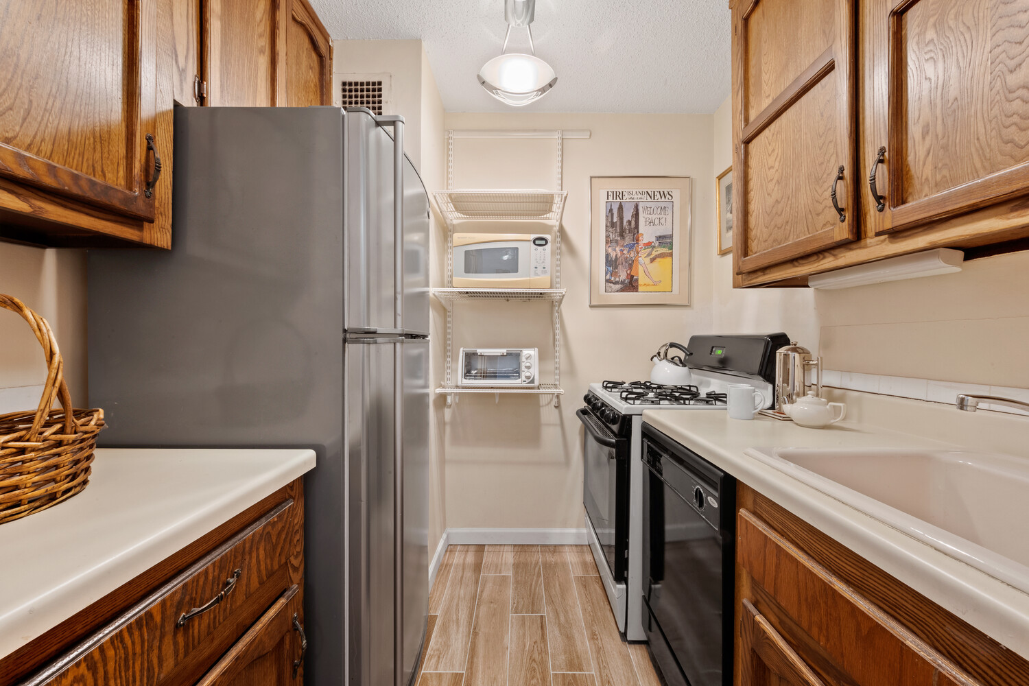 #4 photo, 301 E 79TH Street, Yorkville , NY 10075