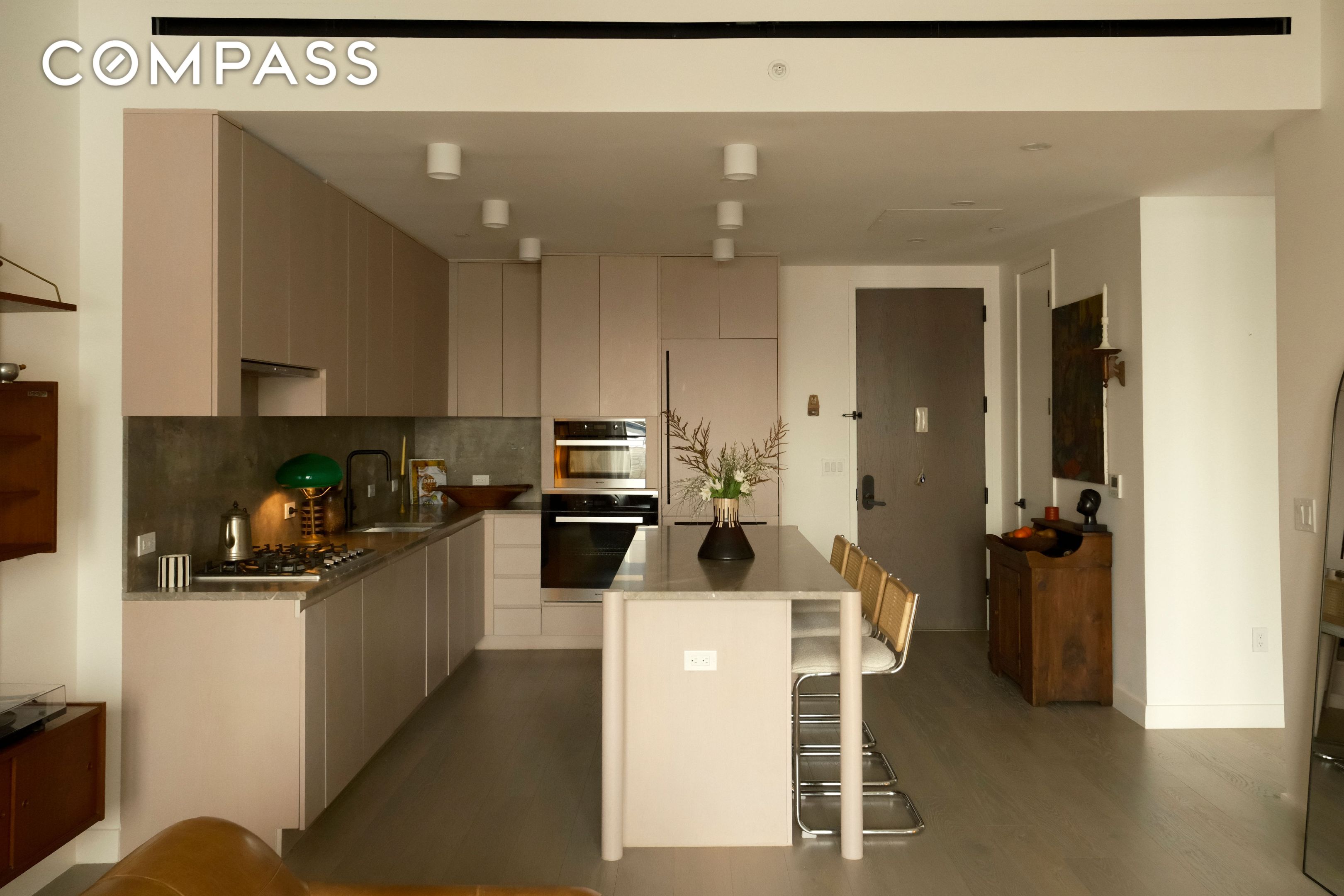 #5 photo, 510 Driggs Avenue, Williamsburg , NY 11211