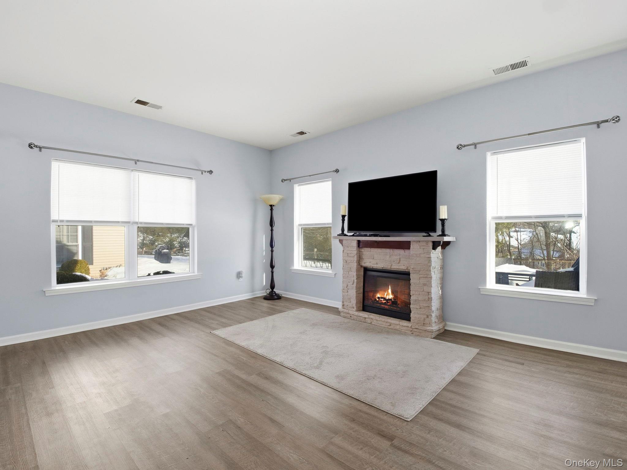 #8 photo, 15 Revolution Road, Cold Spring , NY 10516