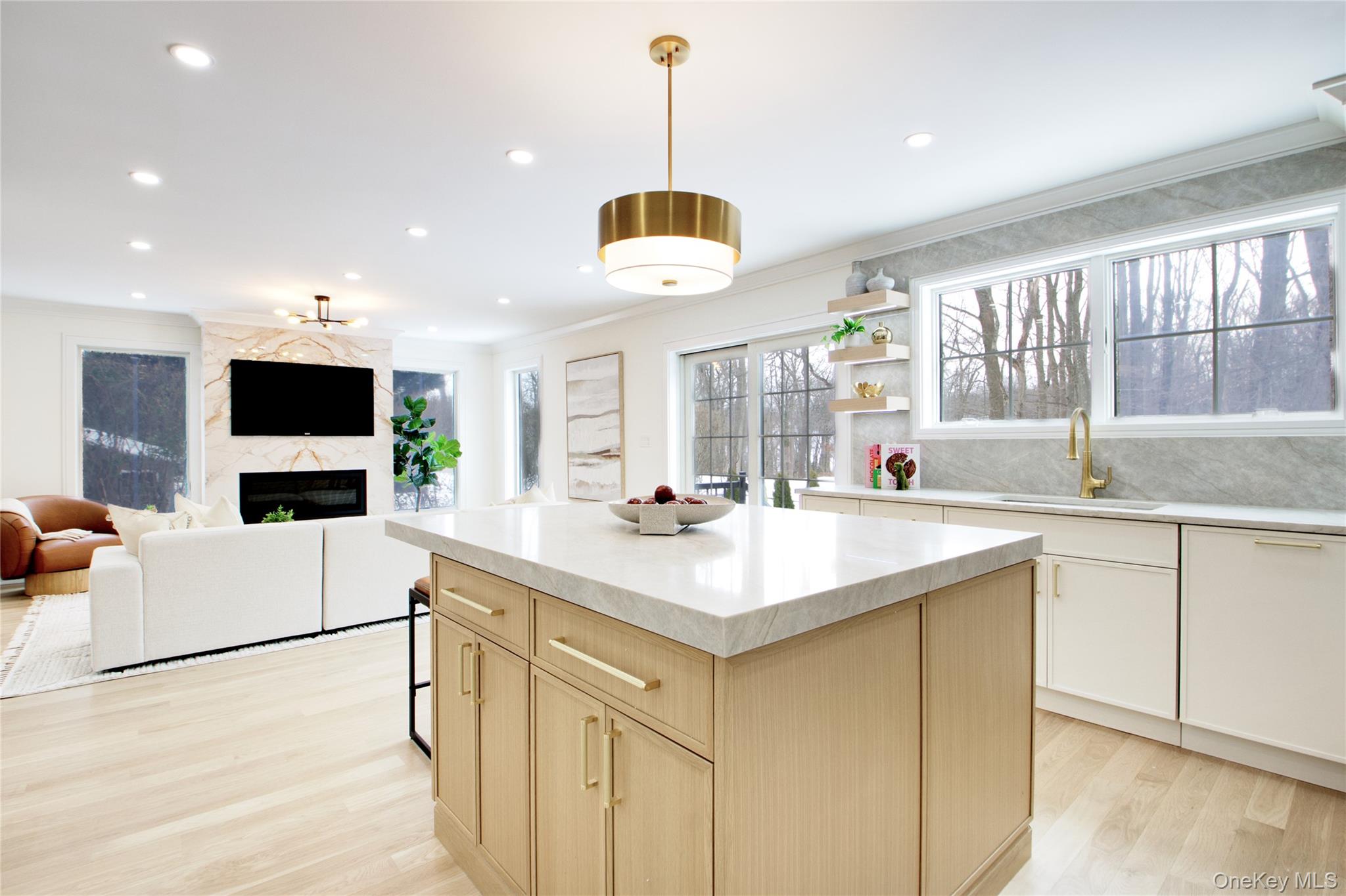 #6 photo, 30 4th Street, Manhasset , NY 11030