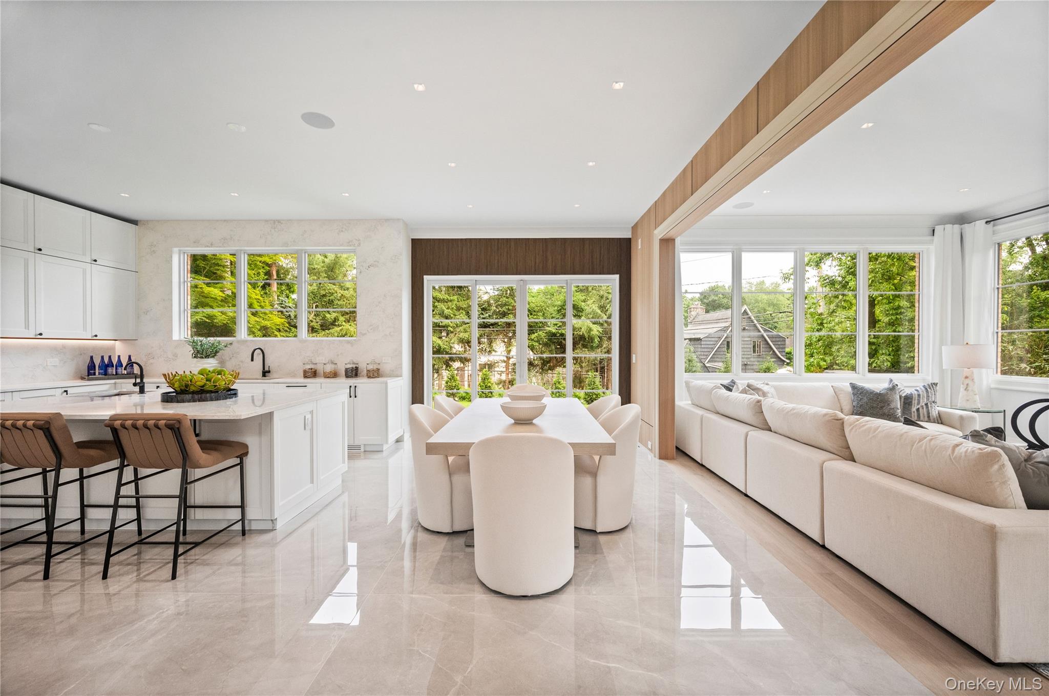 #13 photo, 7 Mirrielees Road, Great Neck , NY 11021