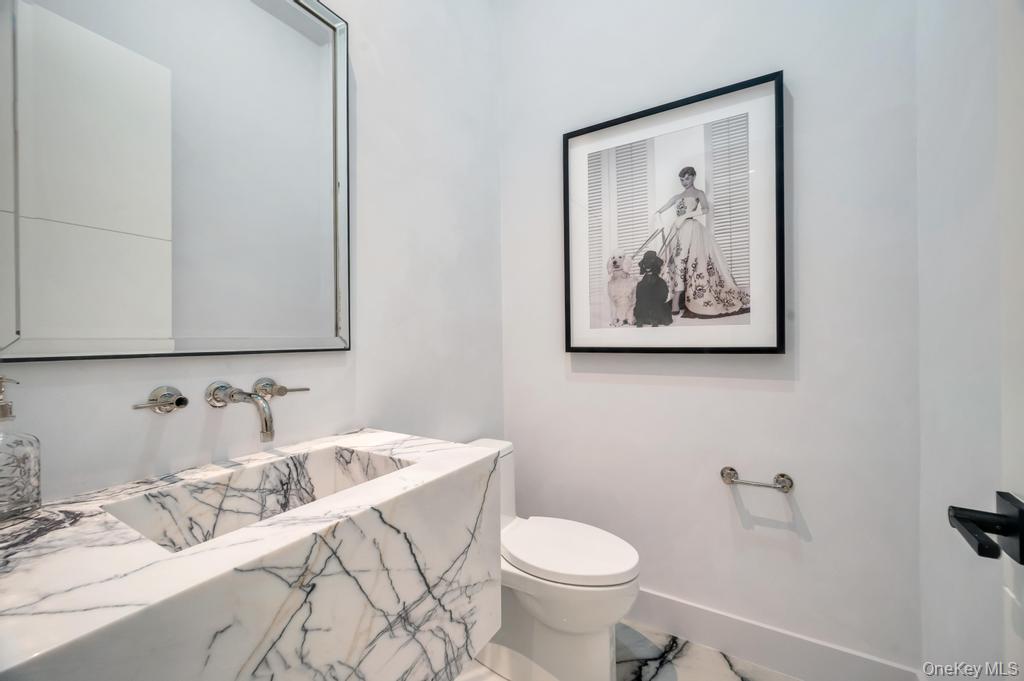 #17 photo, 7 Mirrielees Road, Great Neck , NY 11021