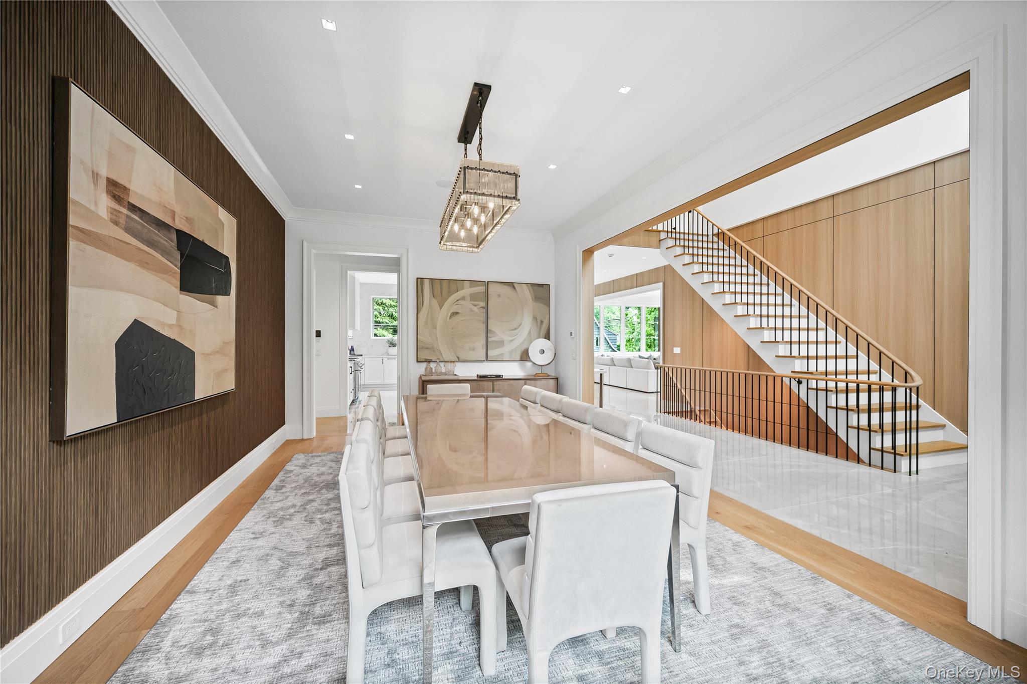 #9 photo, 7 Mirrielees Road, Great Neck , NY 11021