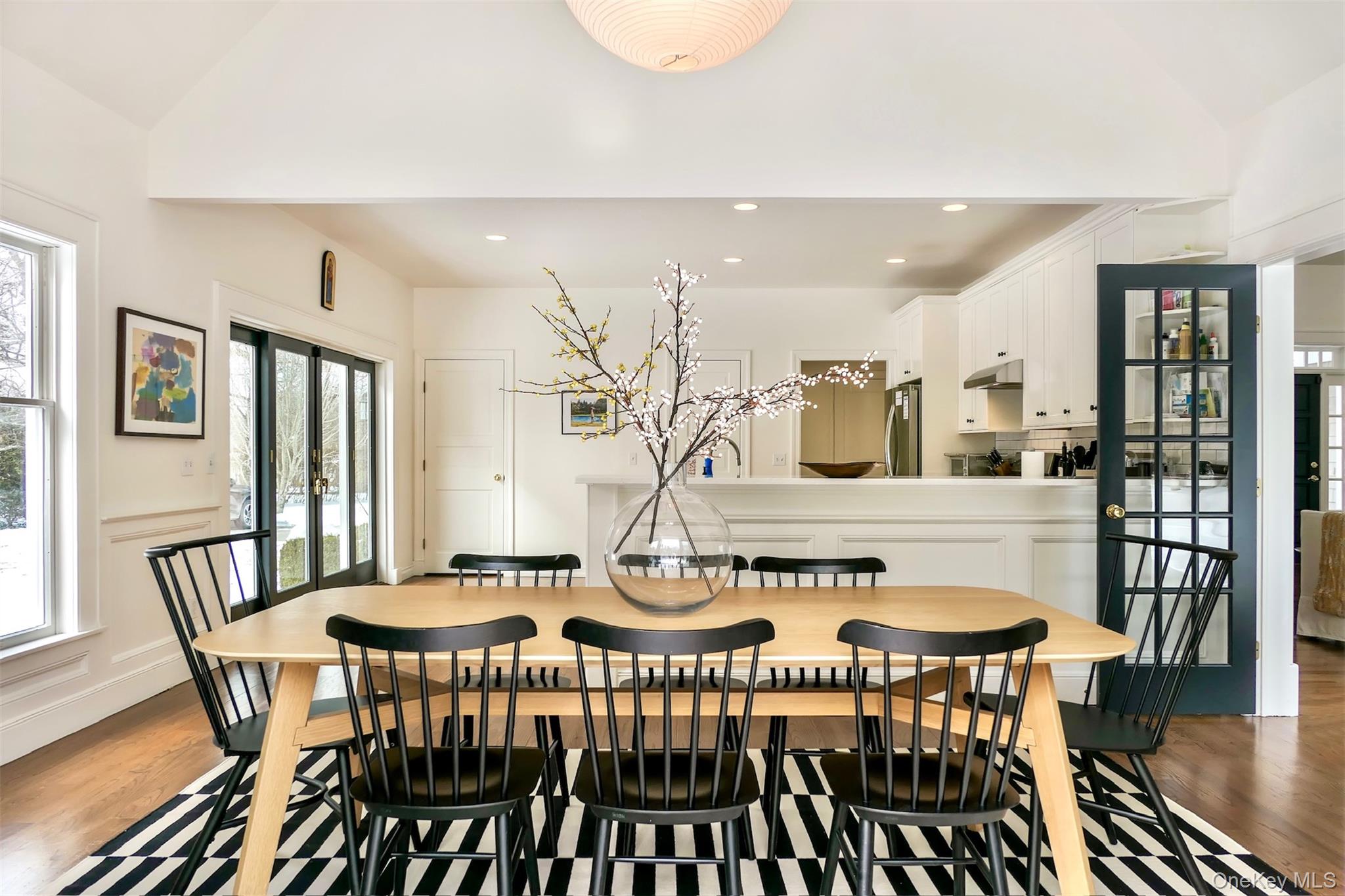 #10 photo, 70 S Country Road, Bellport Village , NY 11713