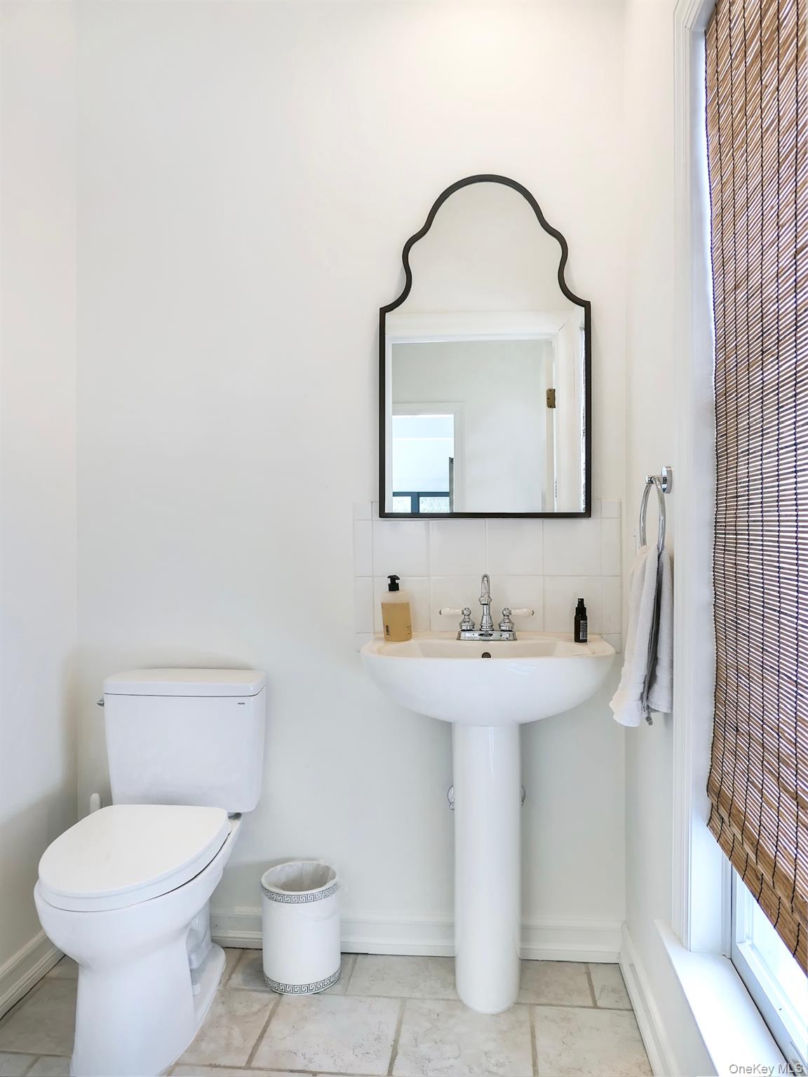 #15 photo, 70 S Country Road, Bellport Village , NY 11713