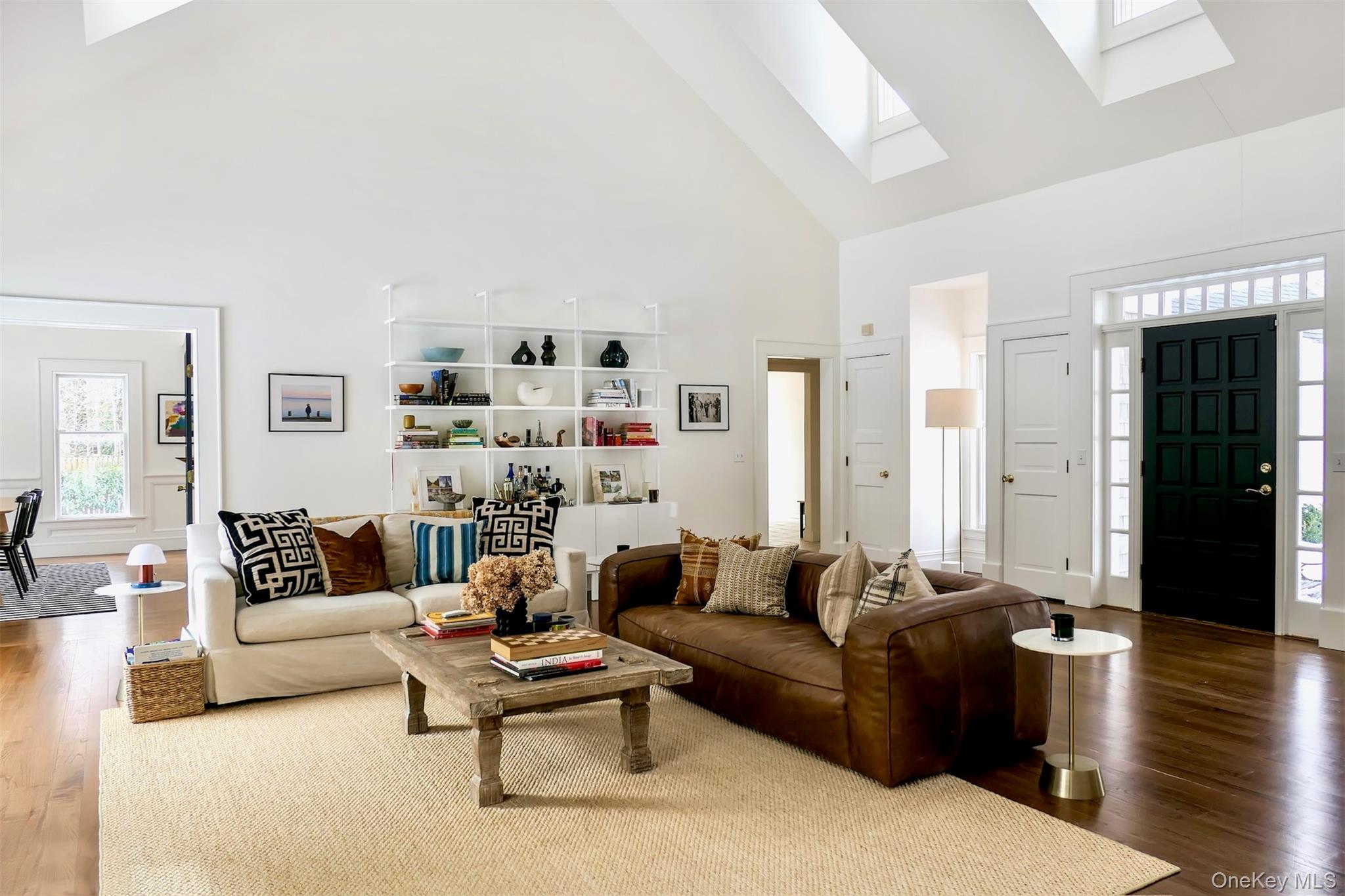 #7 photo, 70 S Country Road, Bellport Village , NY 11713