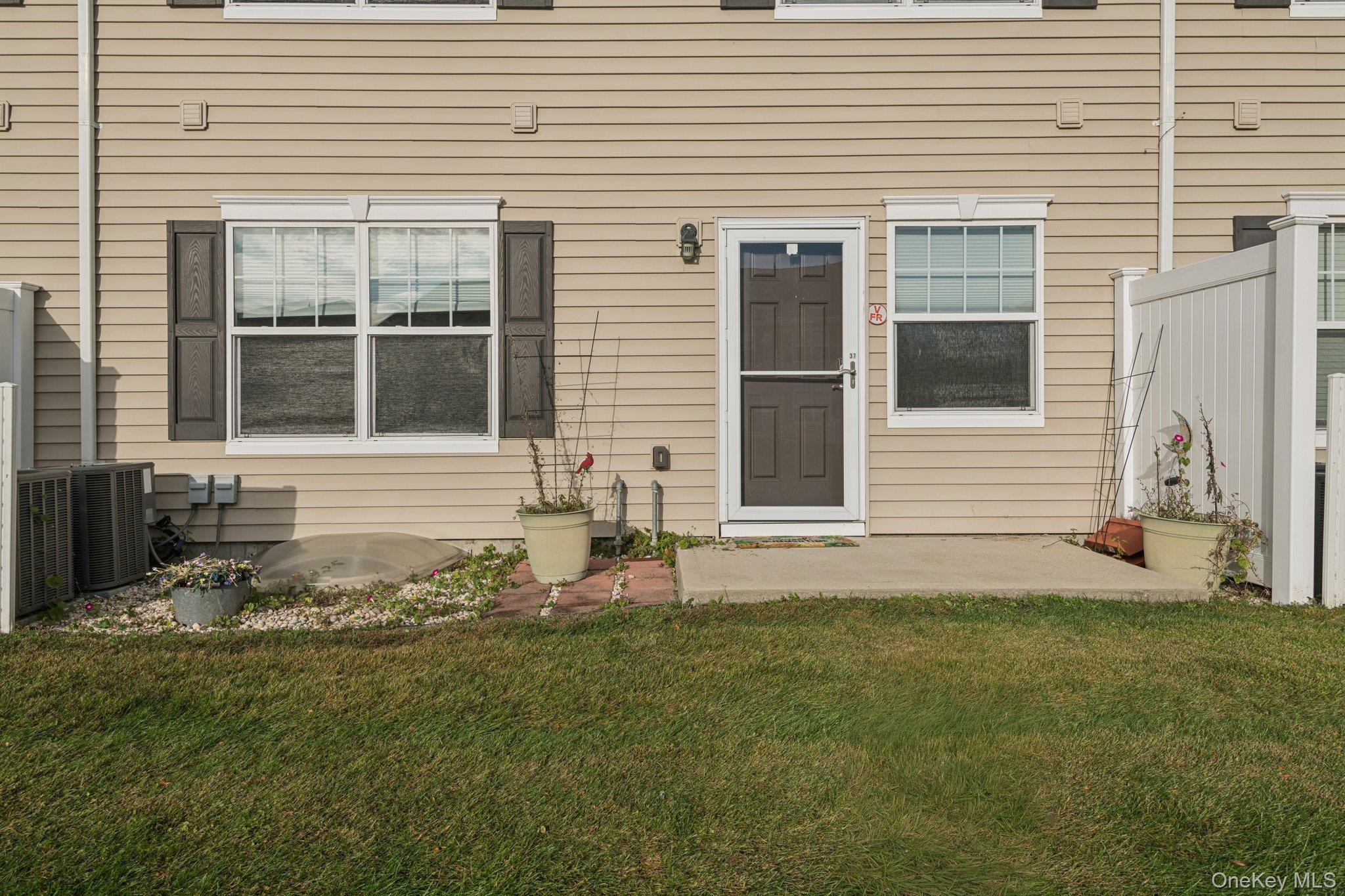 #17 photo, 37 Weatherby Lane, Central Islip , NY 11722