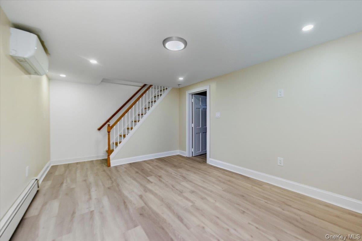 #18 photo, 66 Elm Street, Valley Stream , NY 11580