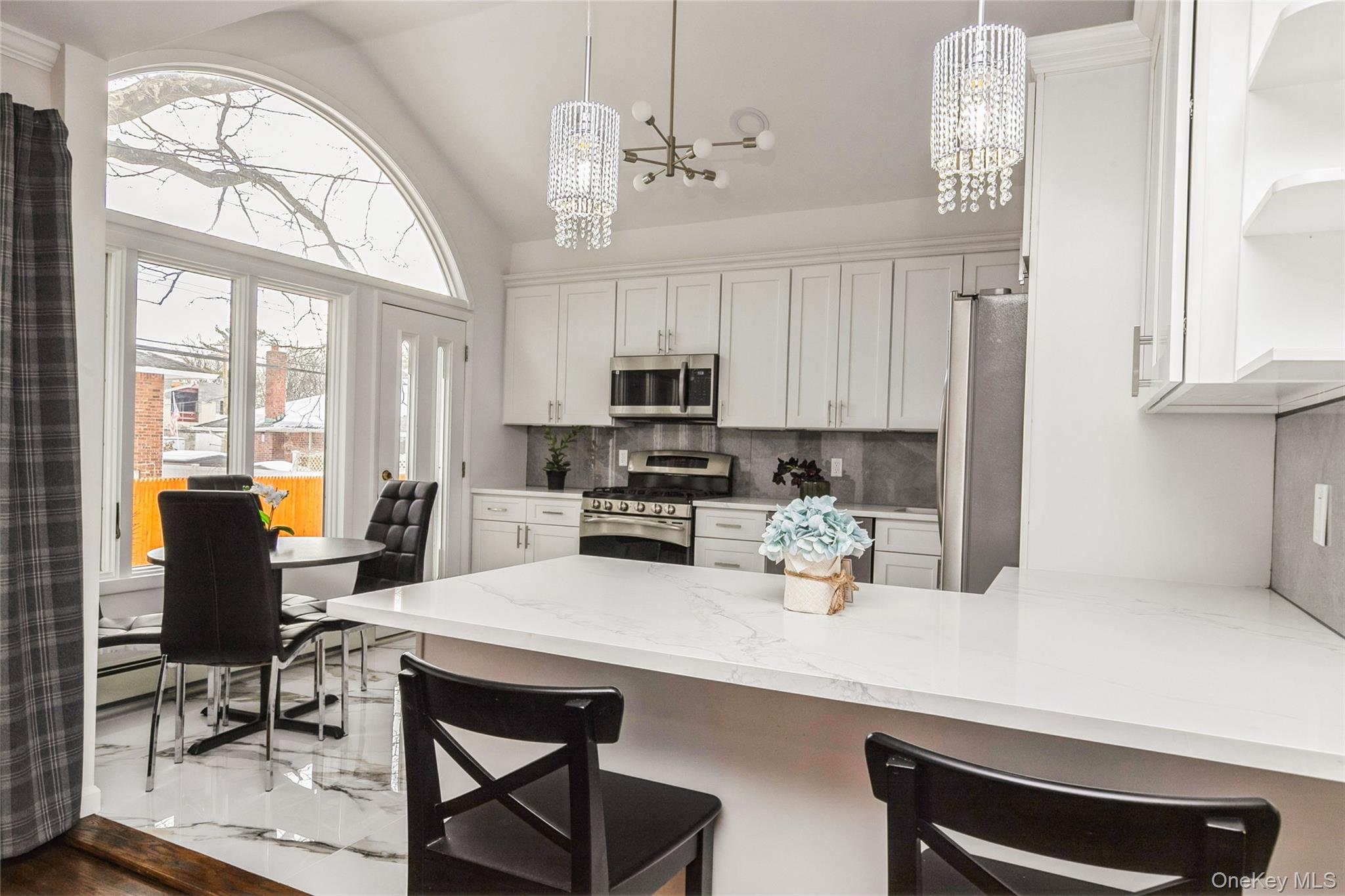 #11 photo, 15 Center Drive, Syosset , NY 11791