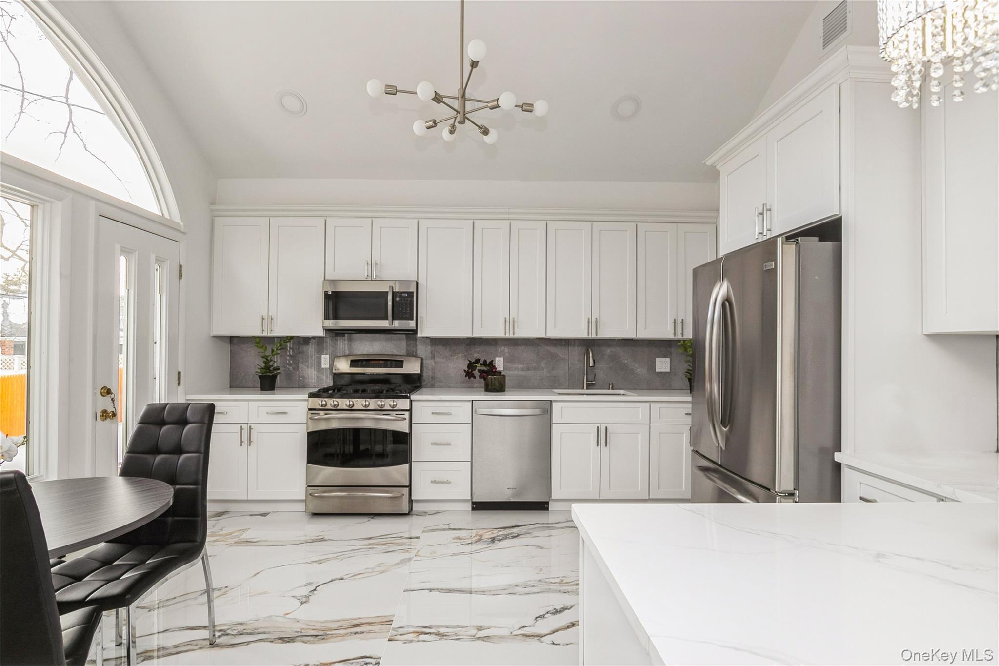 #13 photo, 15 Center Drive, Syosset , NY 11791