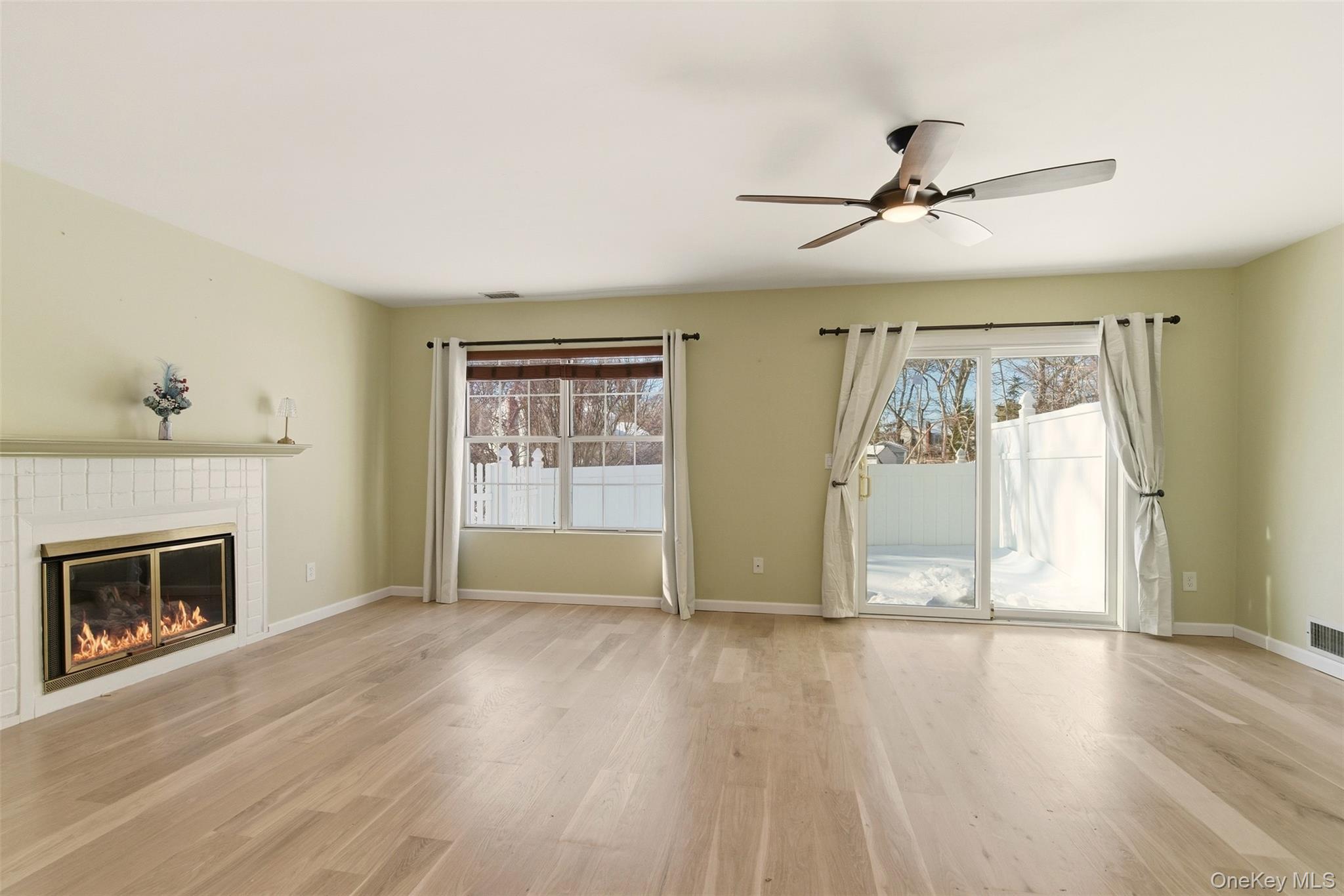 #10 photo, 5 Deer Path, Coram , NY 11727