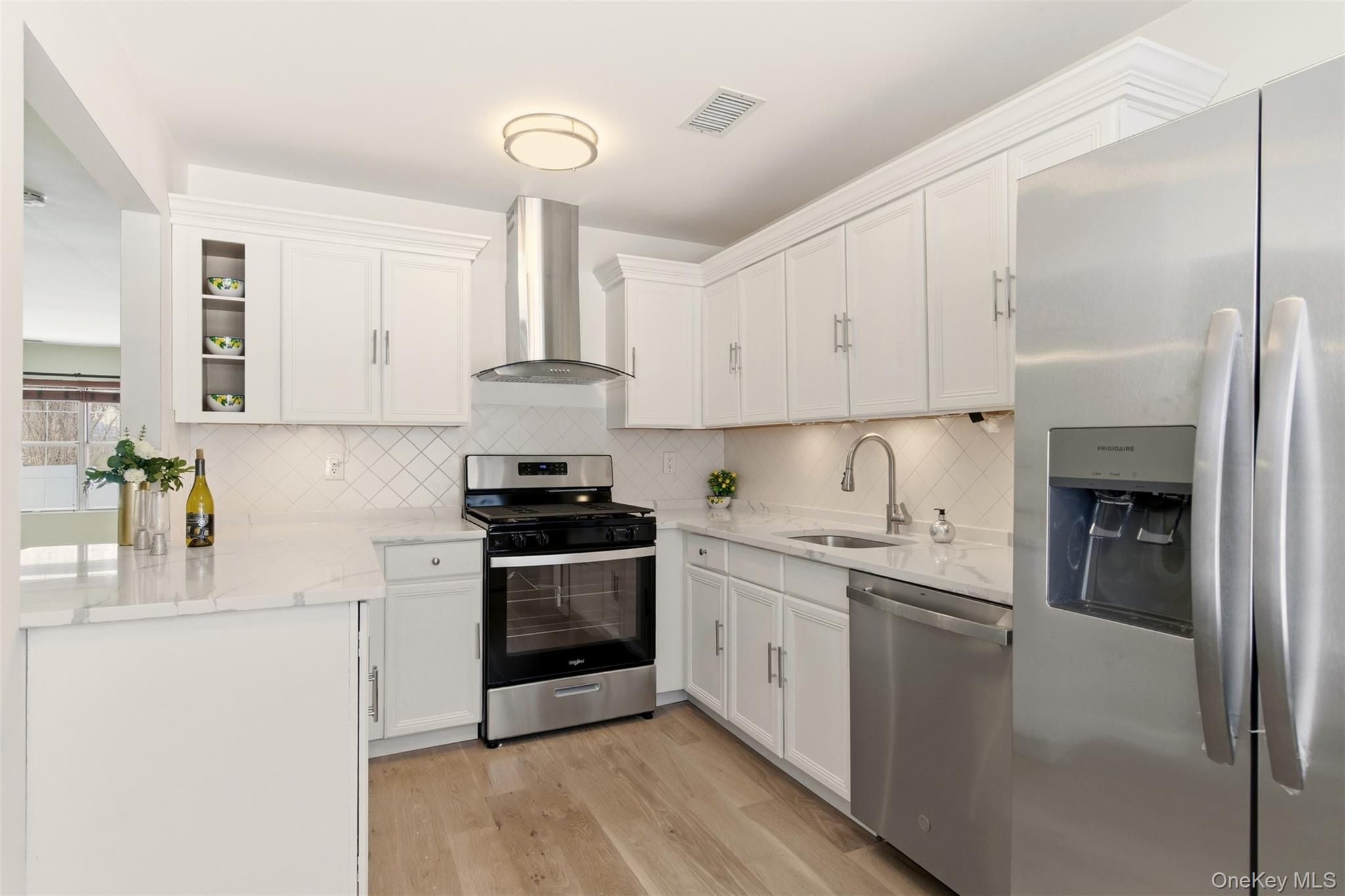 #4 photo, 5 Deer Path, Coram , NY 11727