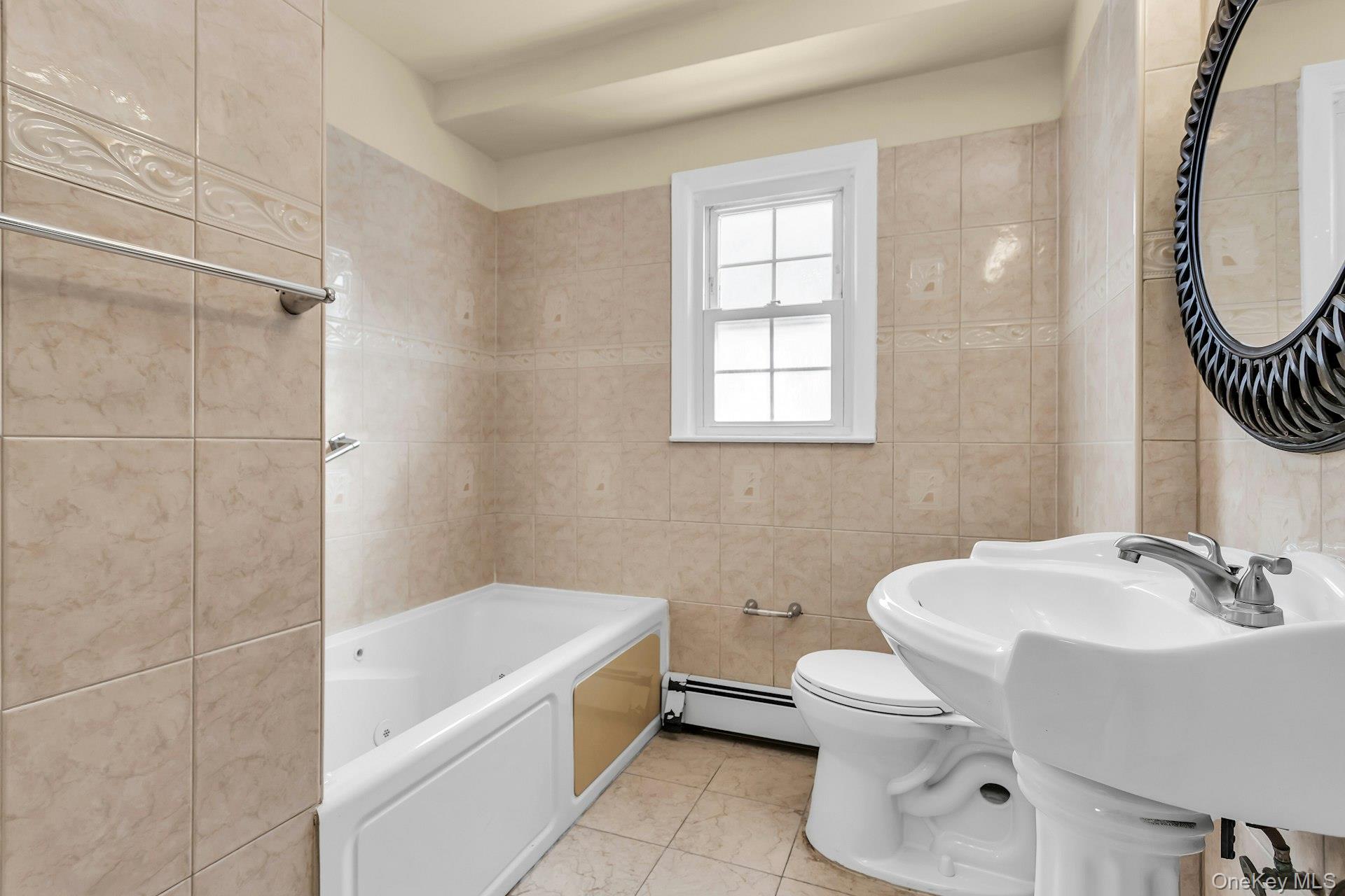 #11 photo, 21 Cochran Place, नासाउ काउंटी Valley Stream , NY 11581