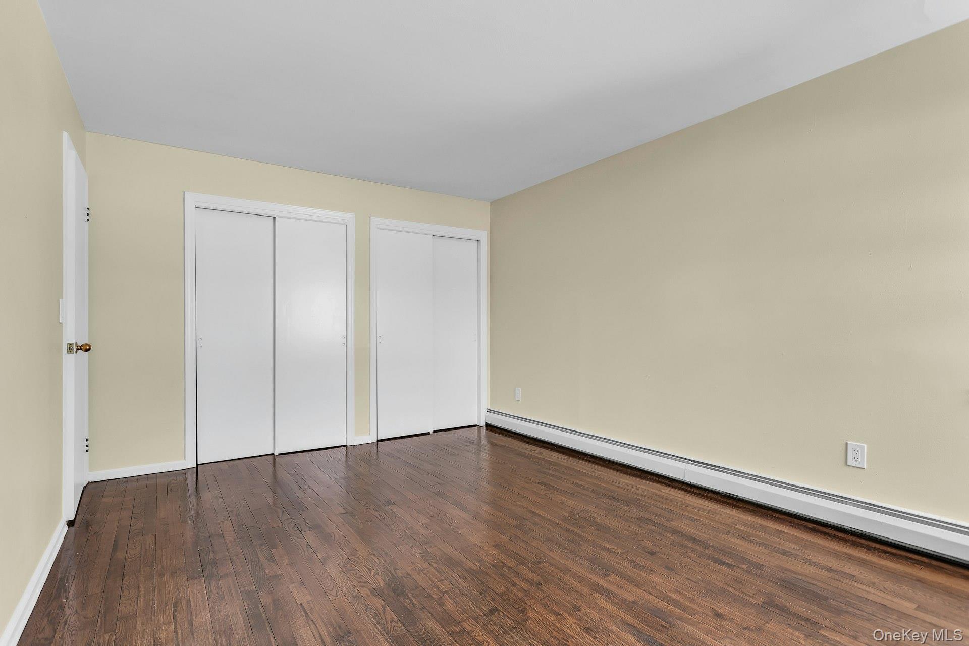 #18 photo, 21 Cochran Place, नासाउ काउंटी Valley Stream , NY 11581