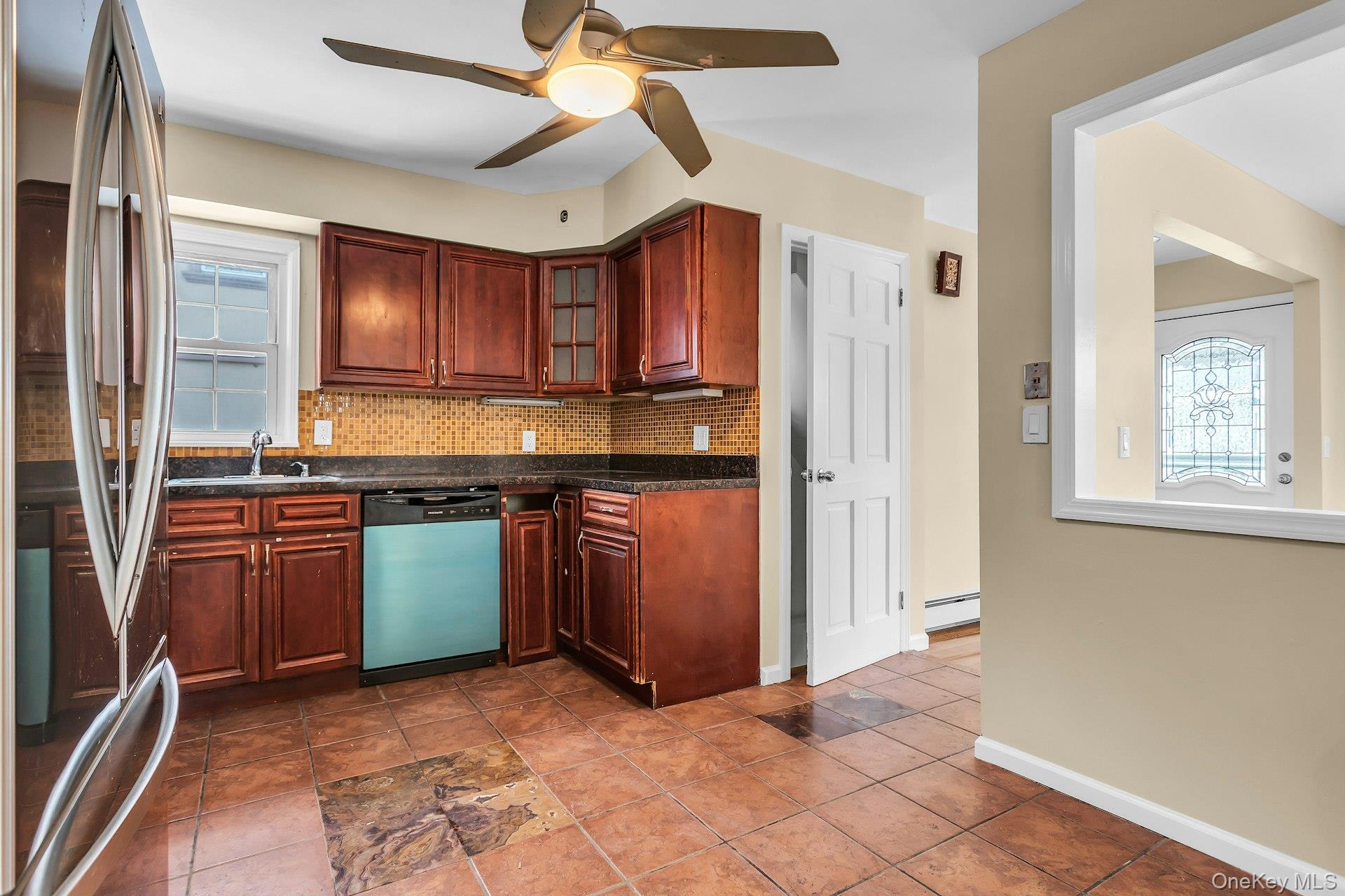 #6 photo, 21 Cochran Place, नासाउ काउंटी Valley Stream , NY 11581