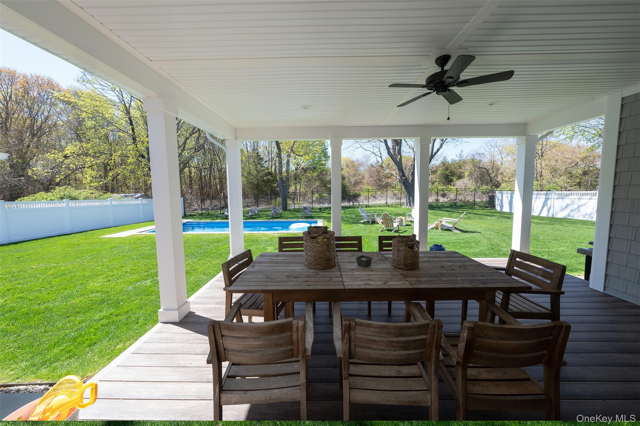 #20 photo, 700 Gin Lane, Southold , NY 11971