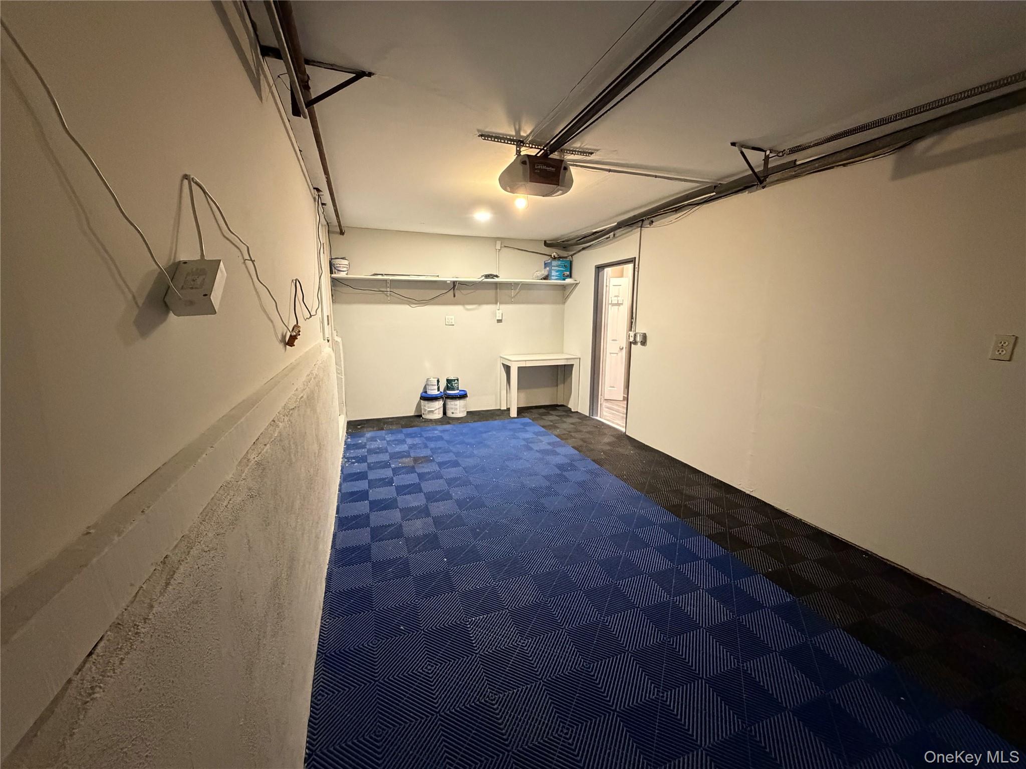 #12 photo, 3975 Anne Drive, 长岛 Seaford , NY 11783