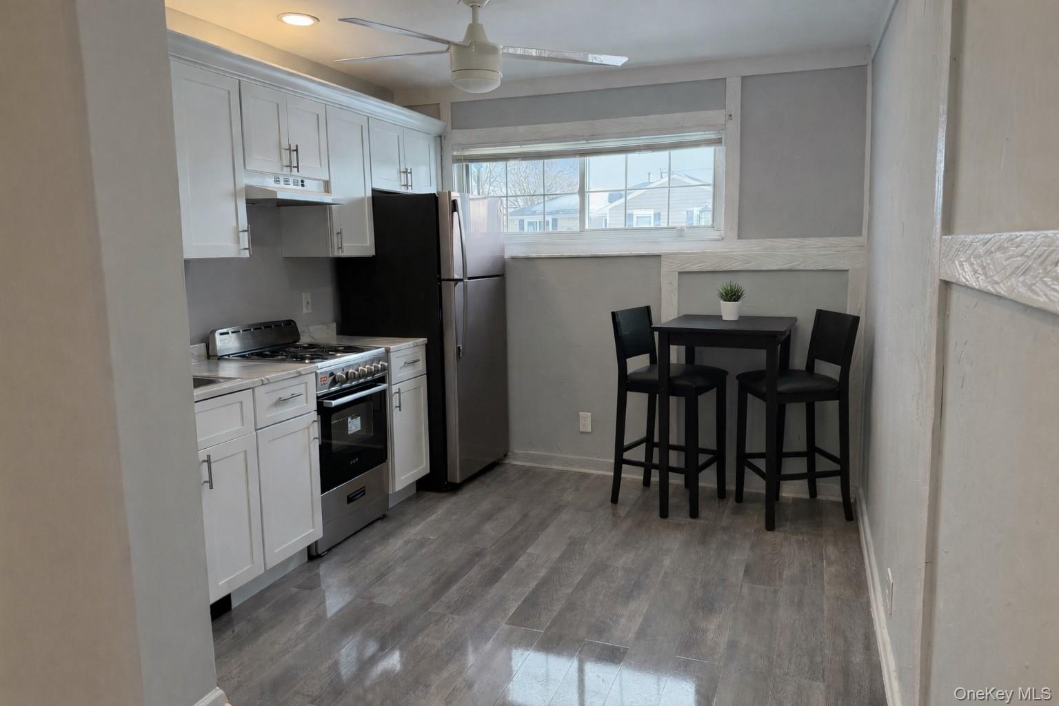 #2 photo, 3975 Anne Drive, 长岛 Seaford , NY 11783