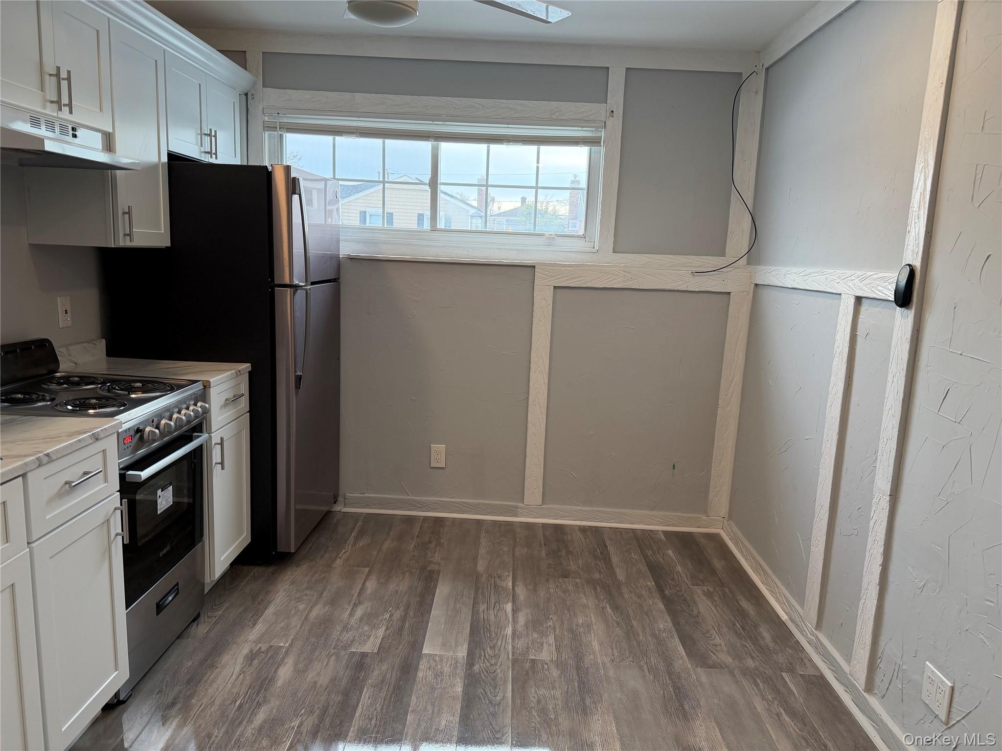 #3 photo, 3975 Anne Drive, 长岛 Seaford , NY 11783