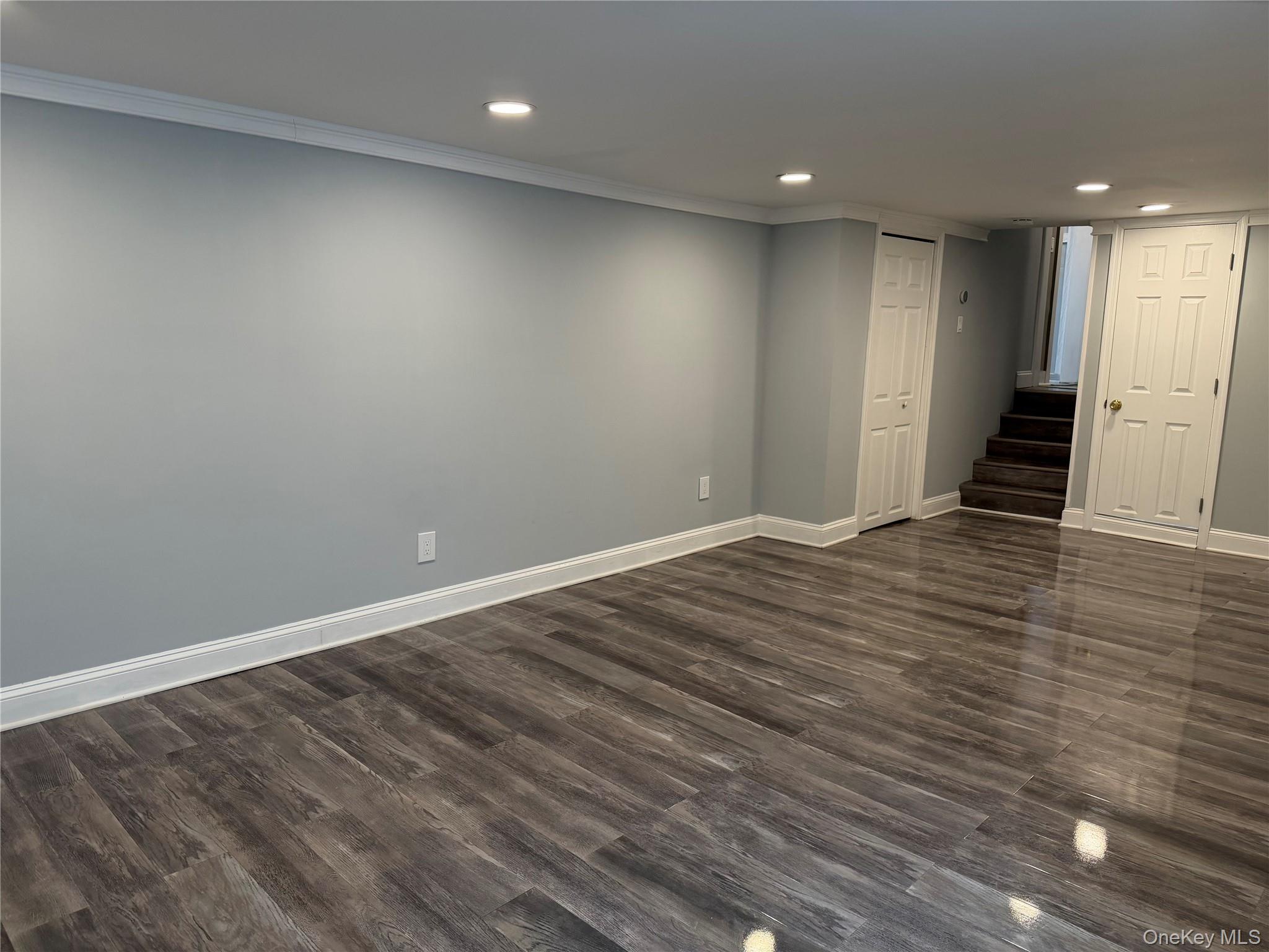 #8 photo, 3975 Anne Drive, 长岛 Seaford , NY 11783