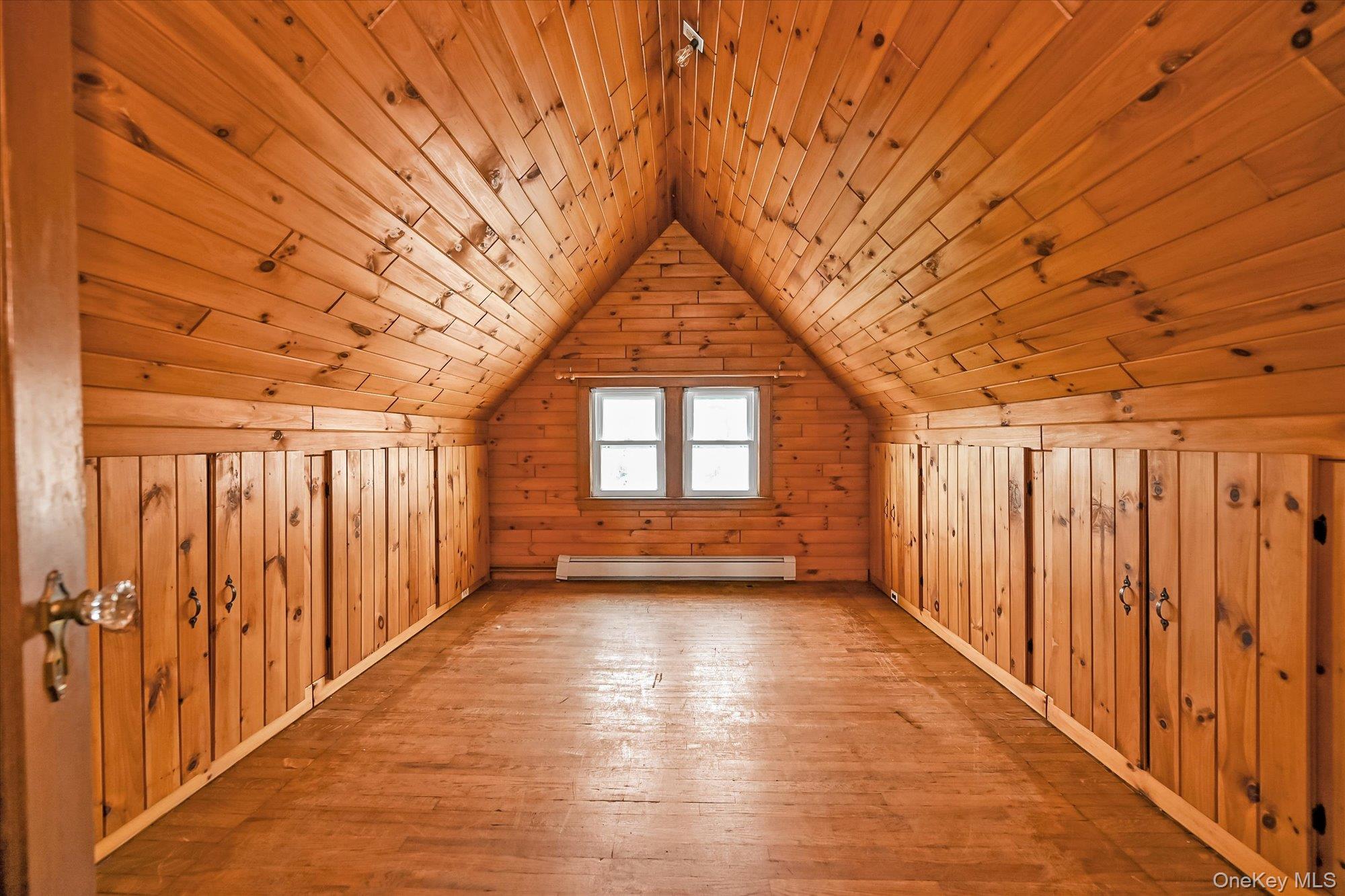 #20 photo, 5428 65th Place, 뉴욕퀸즈 Maspeth , NY 11378