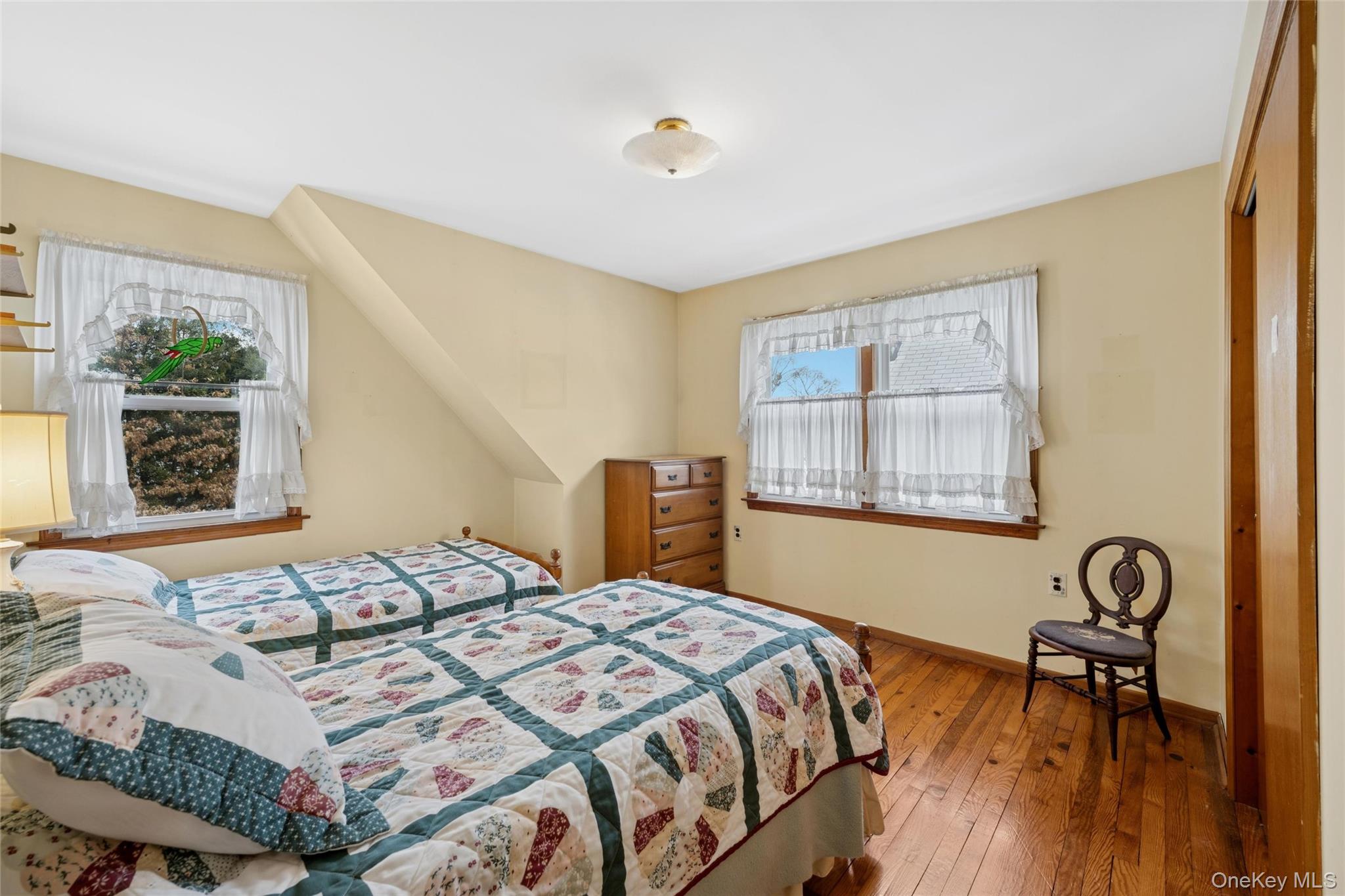 #13 photo, 529 7th Avenue, 长岛 New Hyde Park , NY 11040