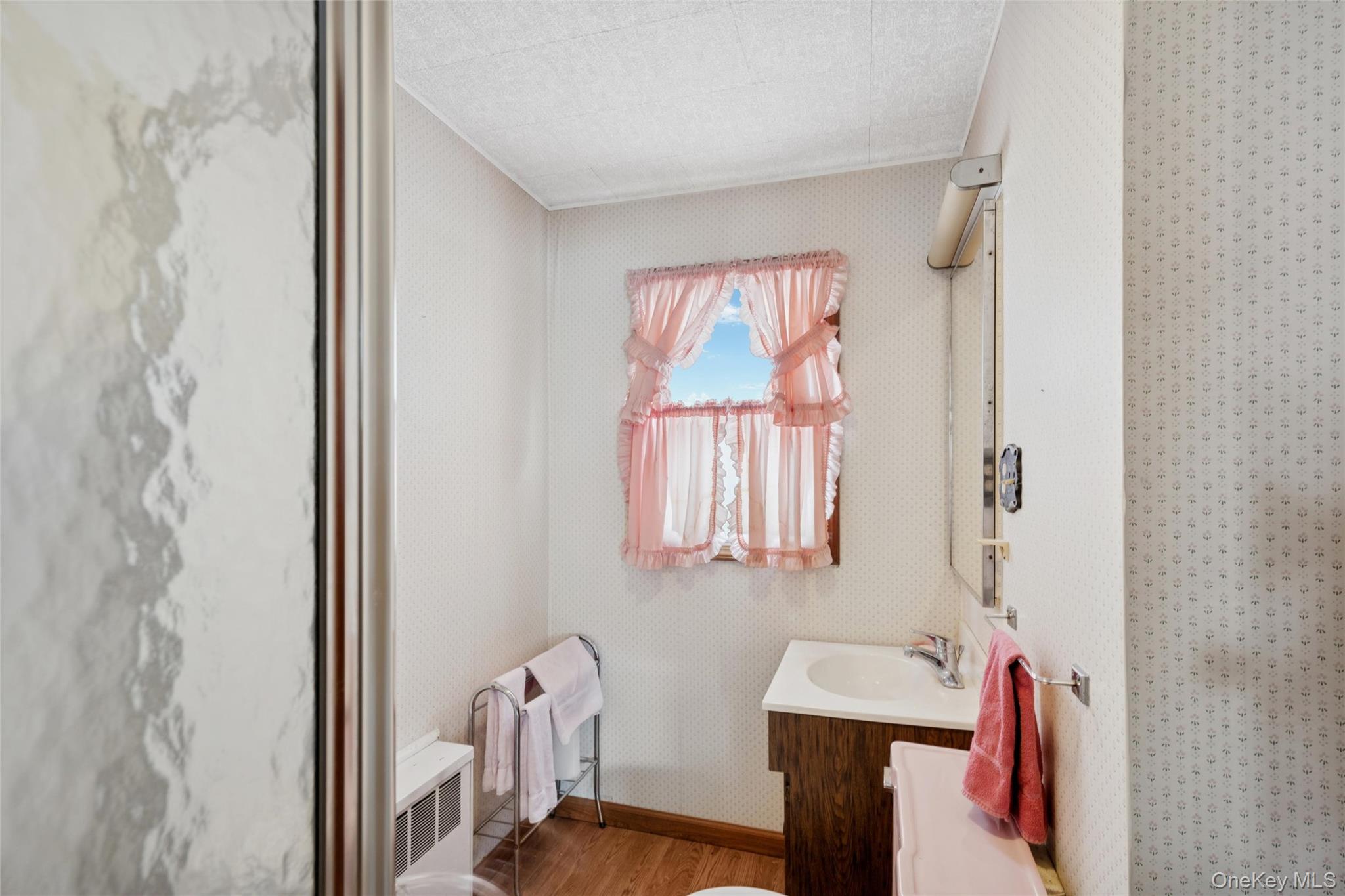 #17 photo, 529 7th Avenue, 长岛 New Hyde Park , NY 11040