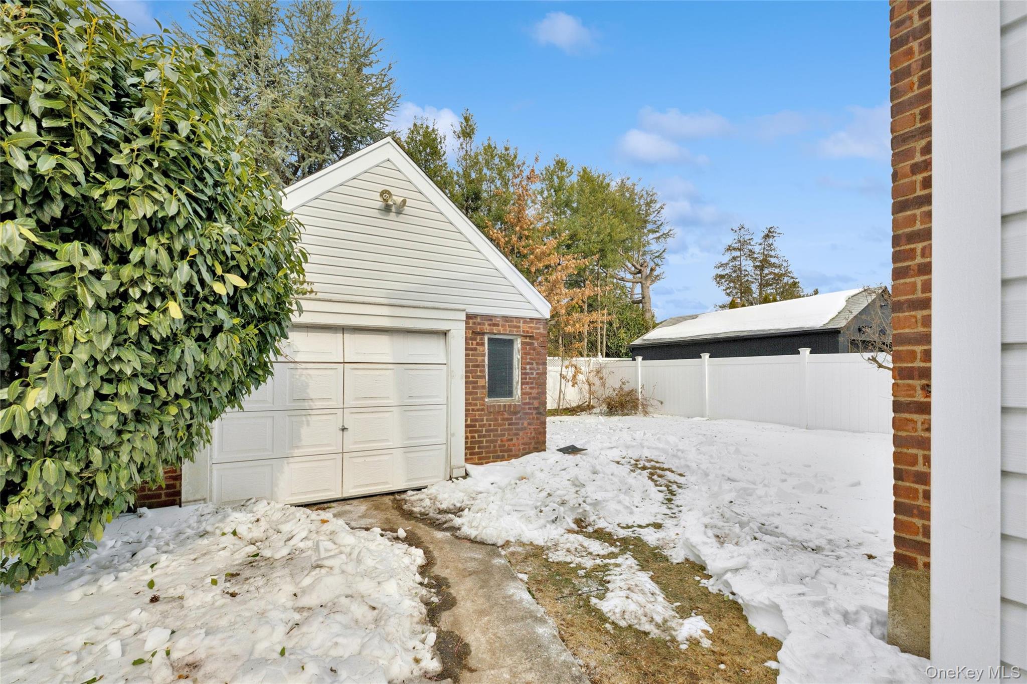 #2 photo, 529 7th Avenue, 长岛 New Hyde Park , NY 11040