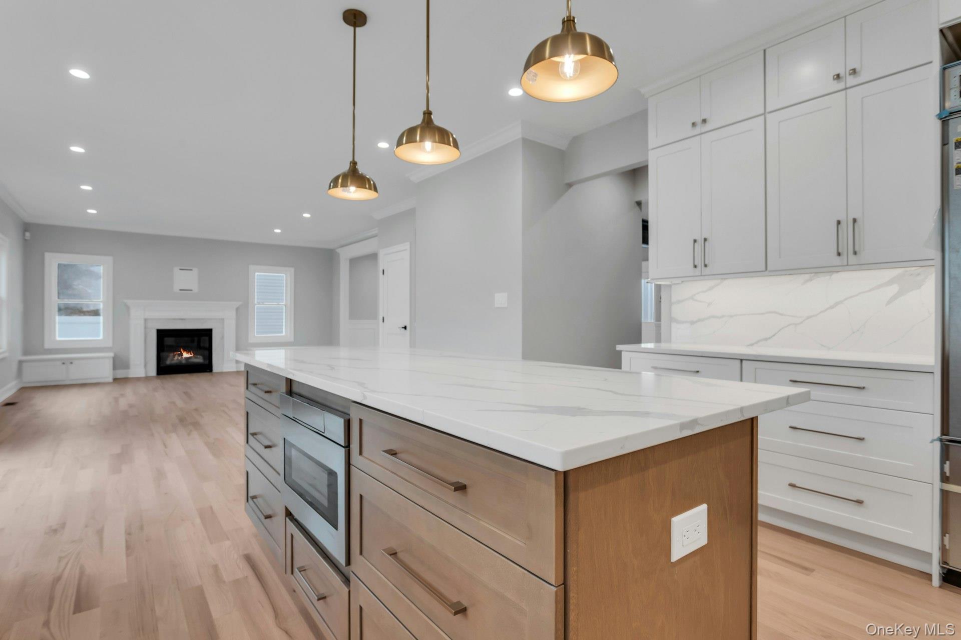 #4 photo, 90 Grand Boulevard, Massapequa Park , NY 11762