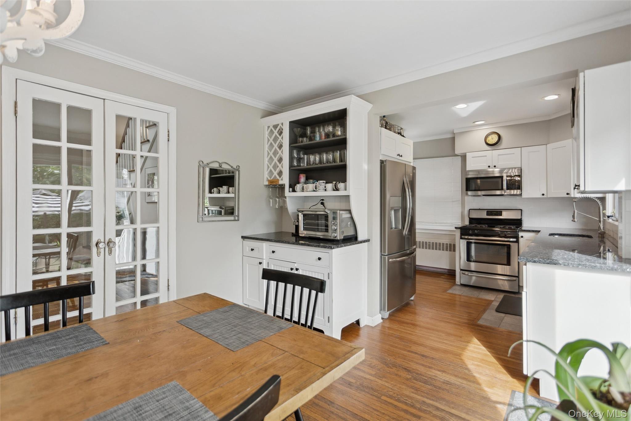 #11 photo, 2539 Washington Avenue, Oceanside , NY 11572