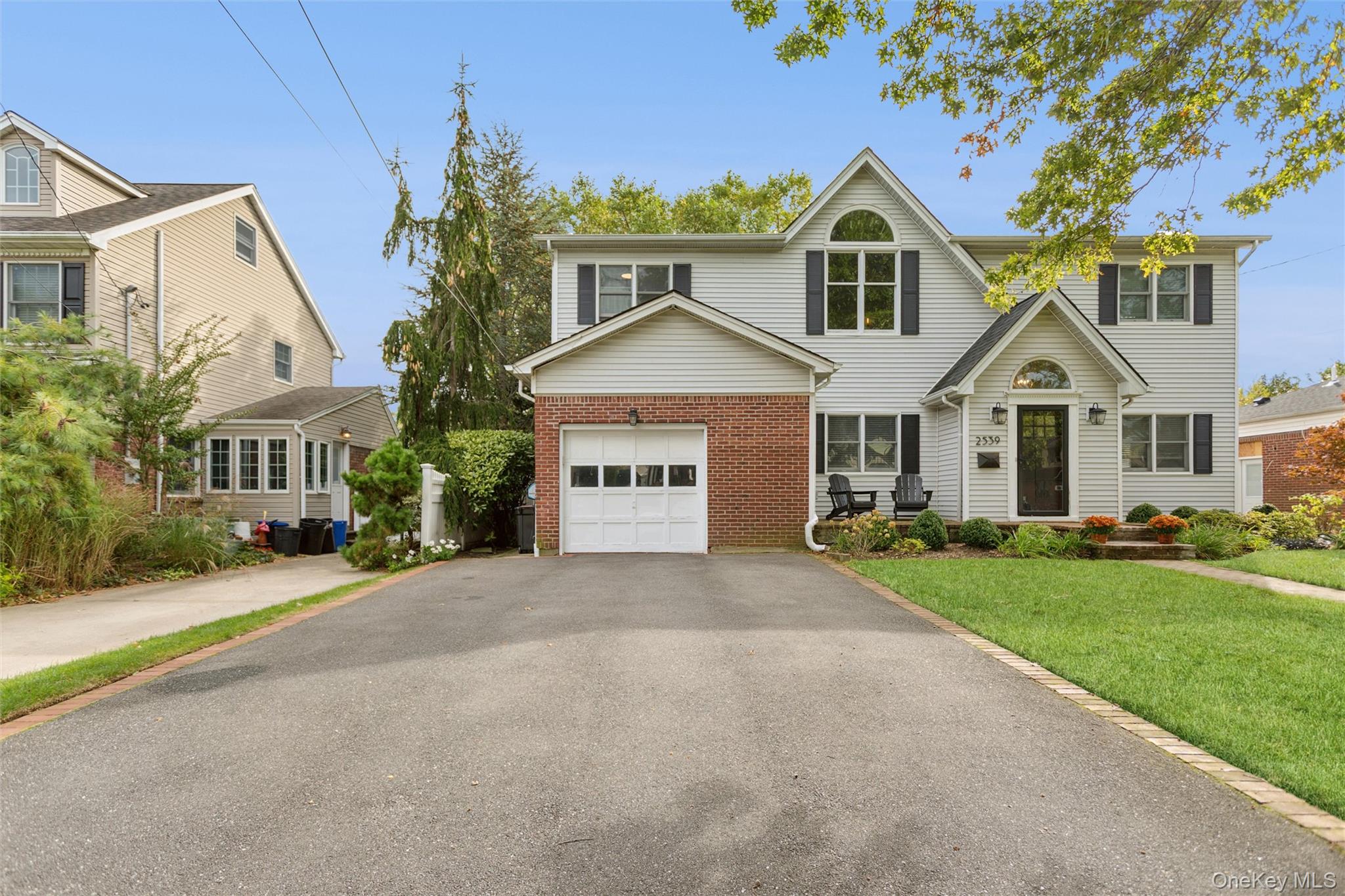 #4 photo, 2539 Washington Avenue, Oceanside , NY 11572