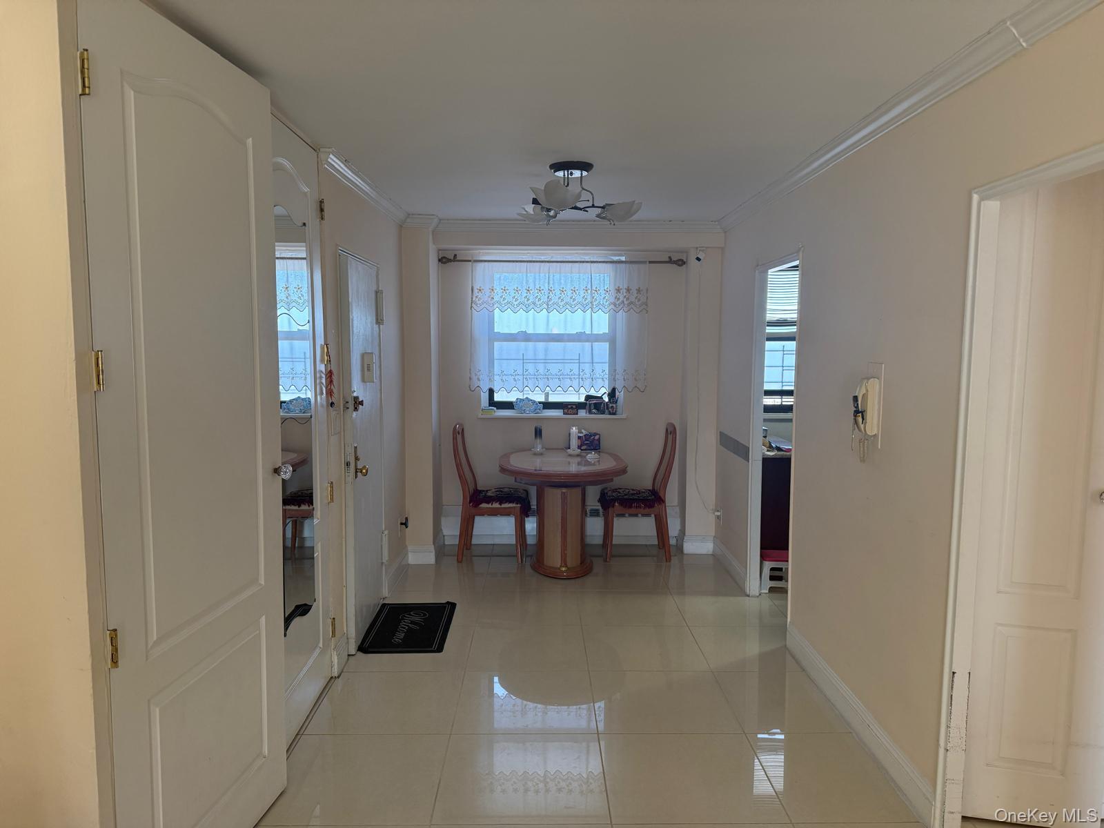 #17 photo, 6145 98th Street, Куинс ‖ Rego Park , NY 11374