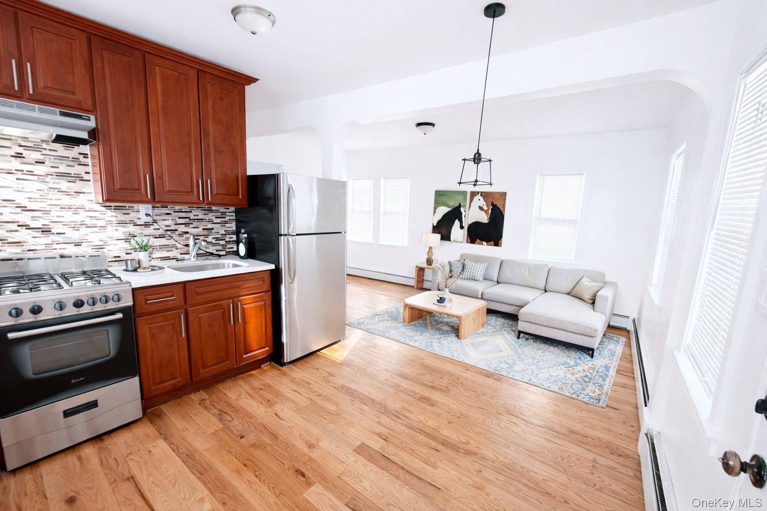 #4 photo, 183 Beach 25th Street, Far Rockaway , NY 11691