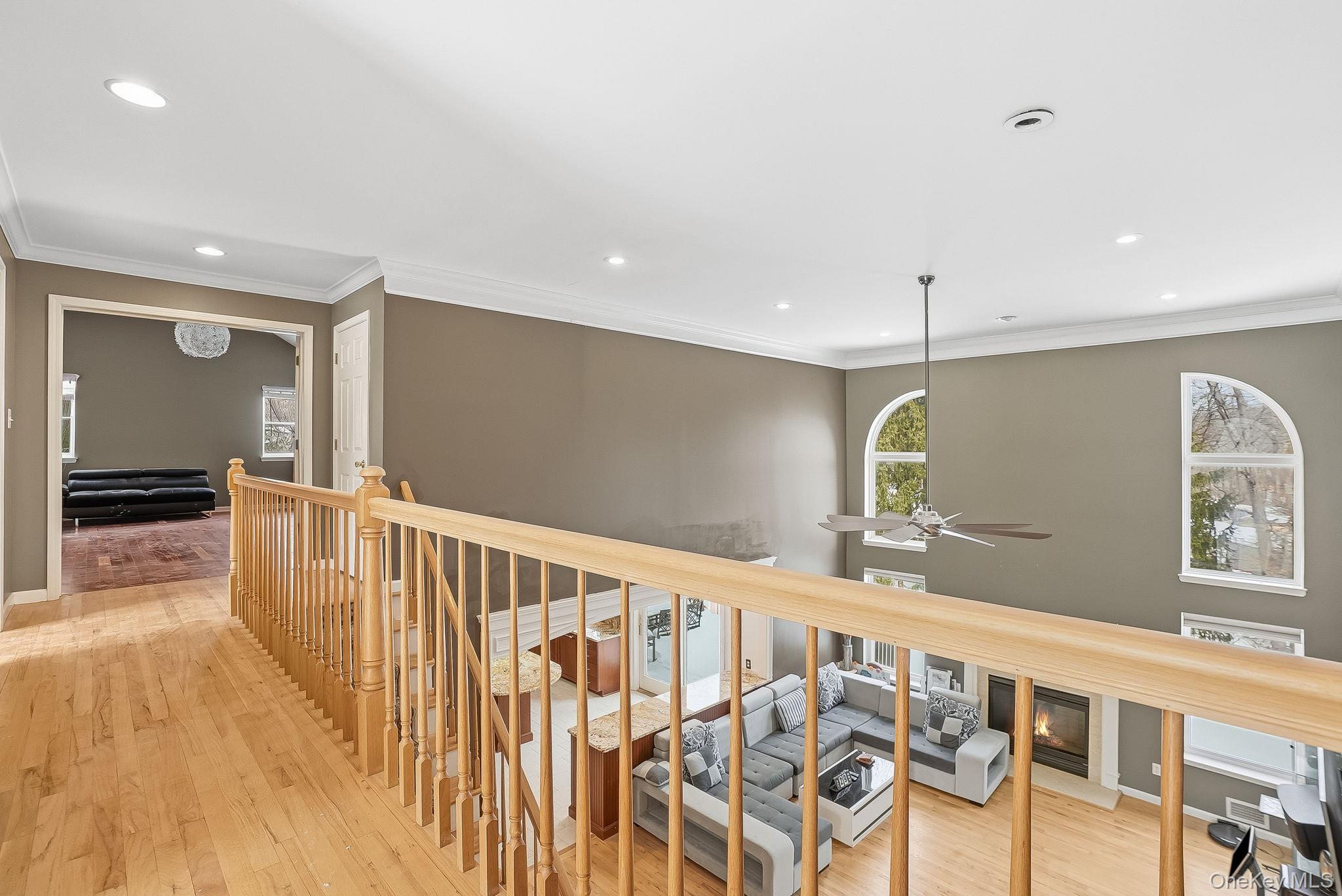 #19 photo, 1010 Pine View, 纽约州 New Windsor , NY 12553