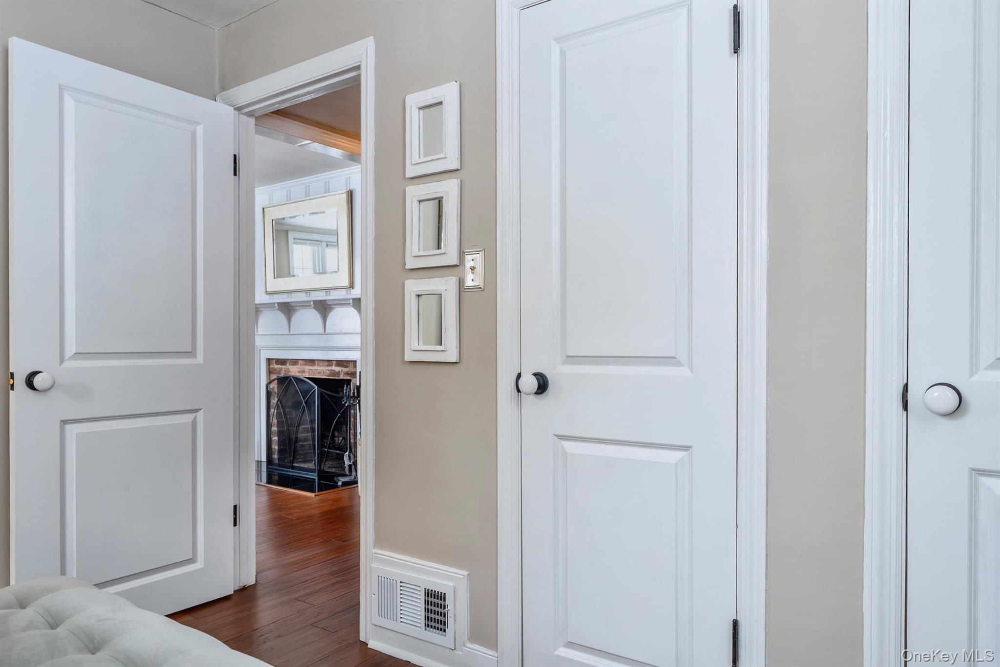 #19 photo, 323 Hillside Avenue, Hurley , NY 12443