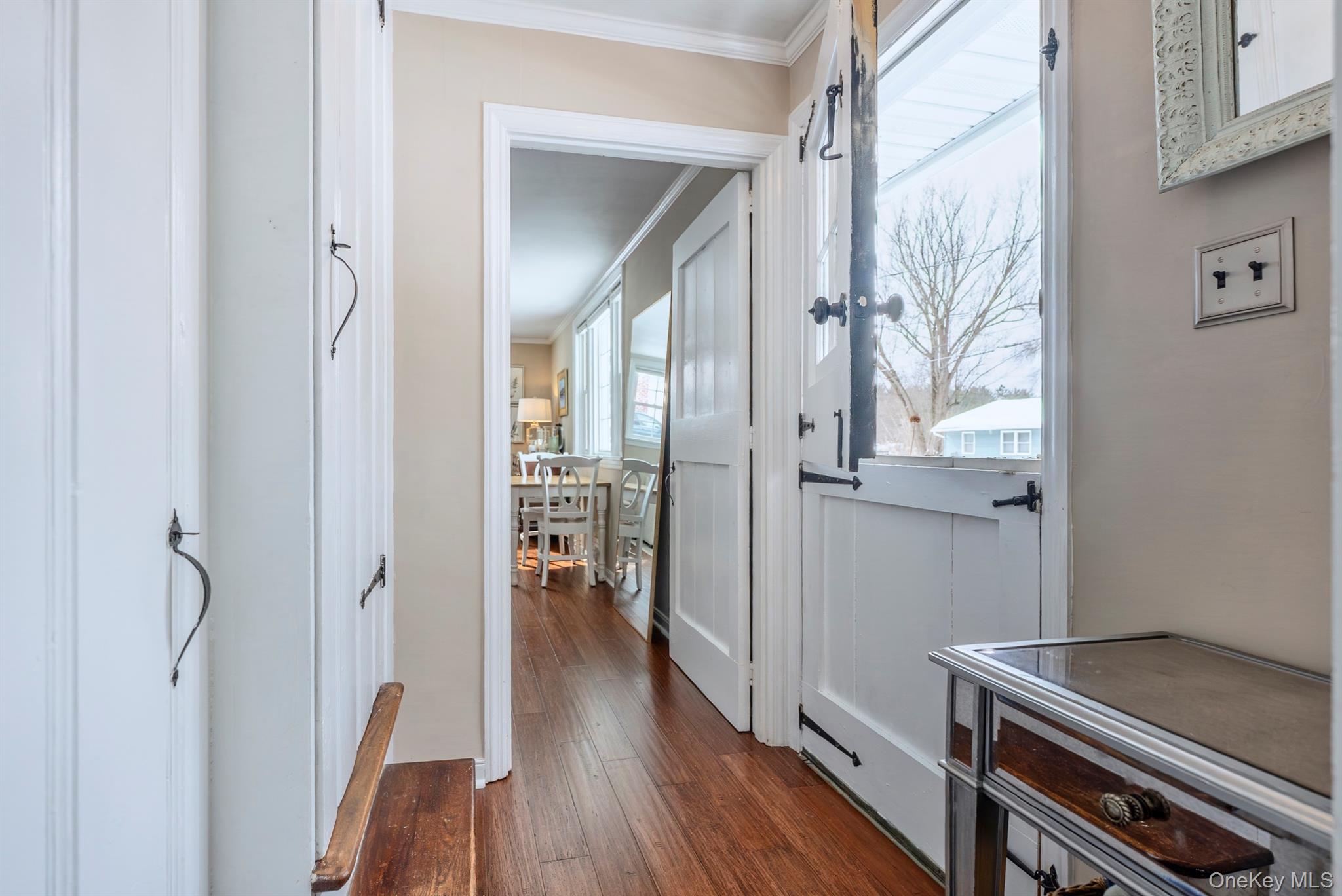 #4 photo, 323 Hillside Avenue, Hurley , NY 12443