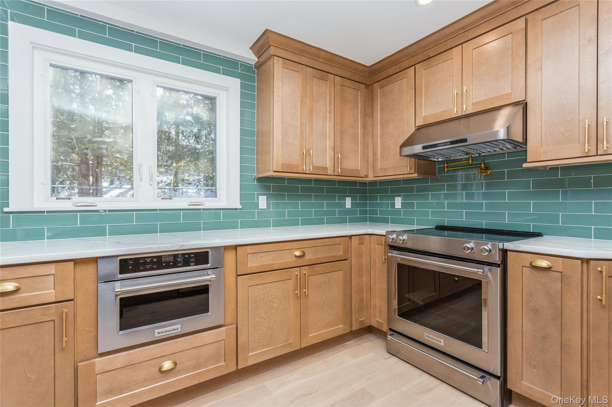 #7 photo, 83 Thoreau Court, Yorktown Heights , NY 10598